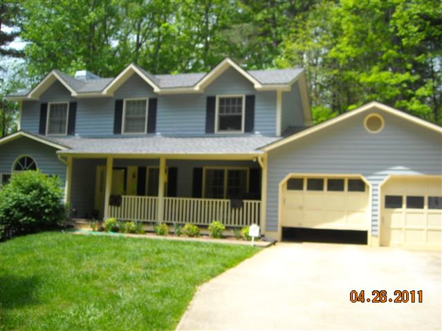 A picture of the property located at 110 RUSSET LN, ASHEVILLE NC 28803.
