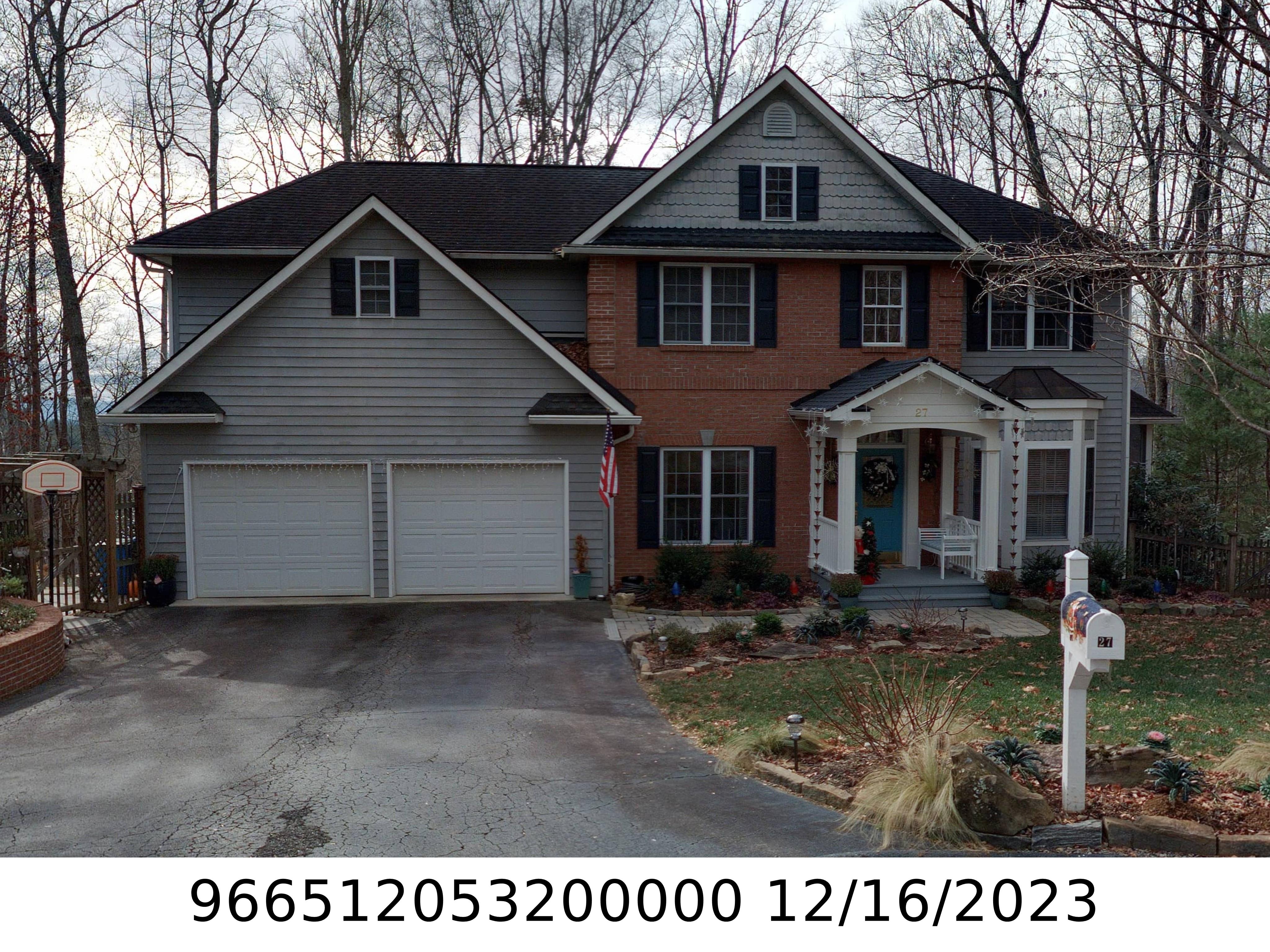 A picture of the property located at 27 MORIAH LN, ASHEVILLE NC 28803.