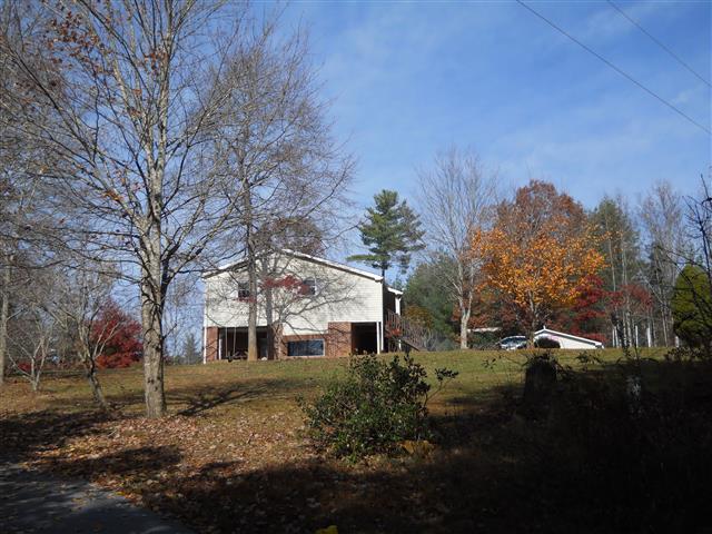 A picture of the property located at 75 LOGAN HILL LN, ASHEVILLE NC 28803.
