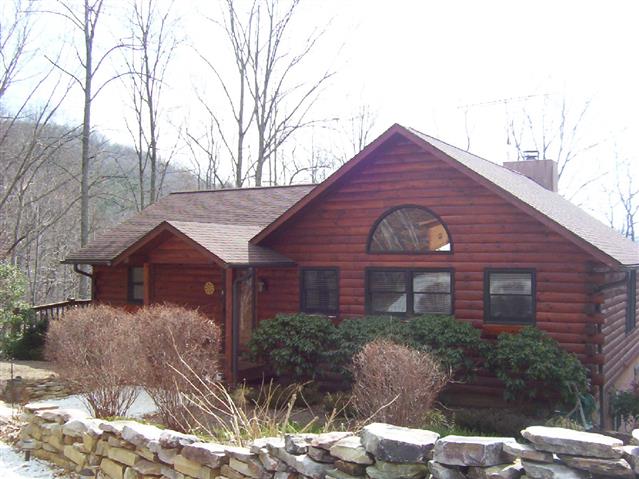 A picture of the property located at 23 GARDNER DR, ASHEVILLE NC 28803.