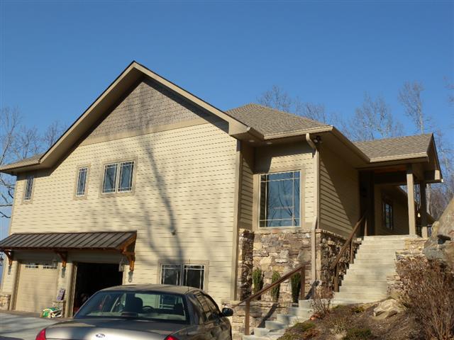 A picture of the property located at 144 STONECREST DR, ASHEVILLE NC 28803.