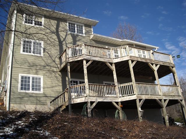 A picture of the property located at 14 EBBY RDG, FAIRVIEW NC 28730.