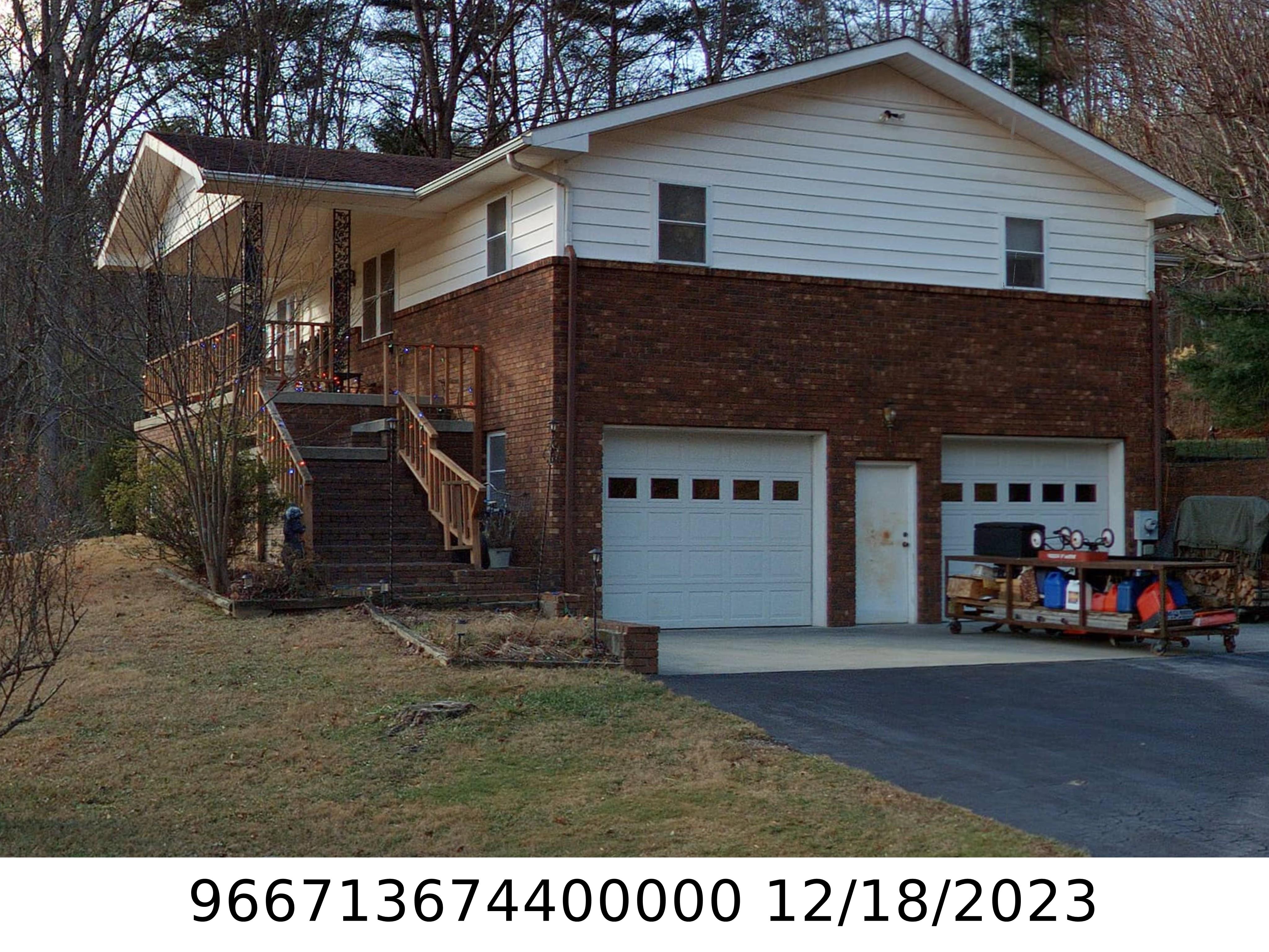A picture of the property located at 24 ELLY LN, ASHEVILLE NC 28803.