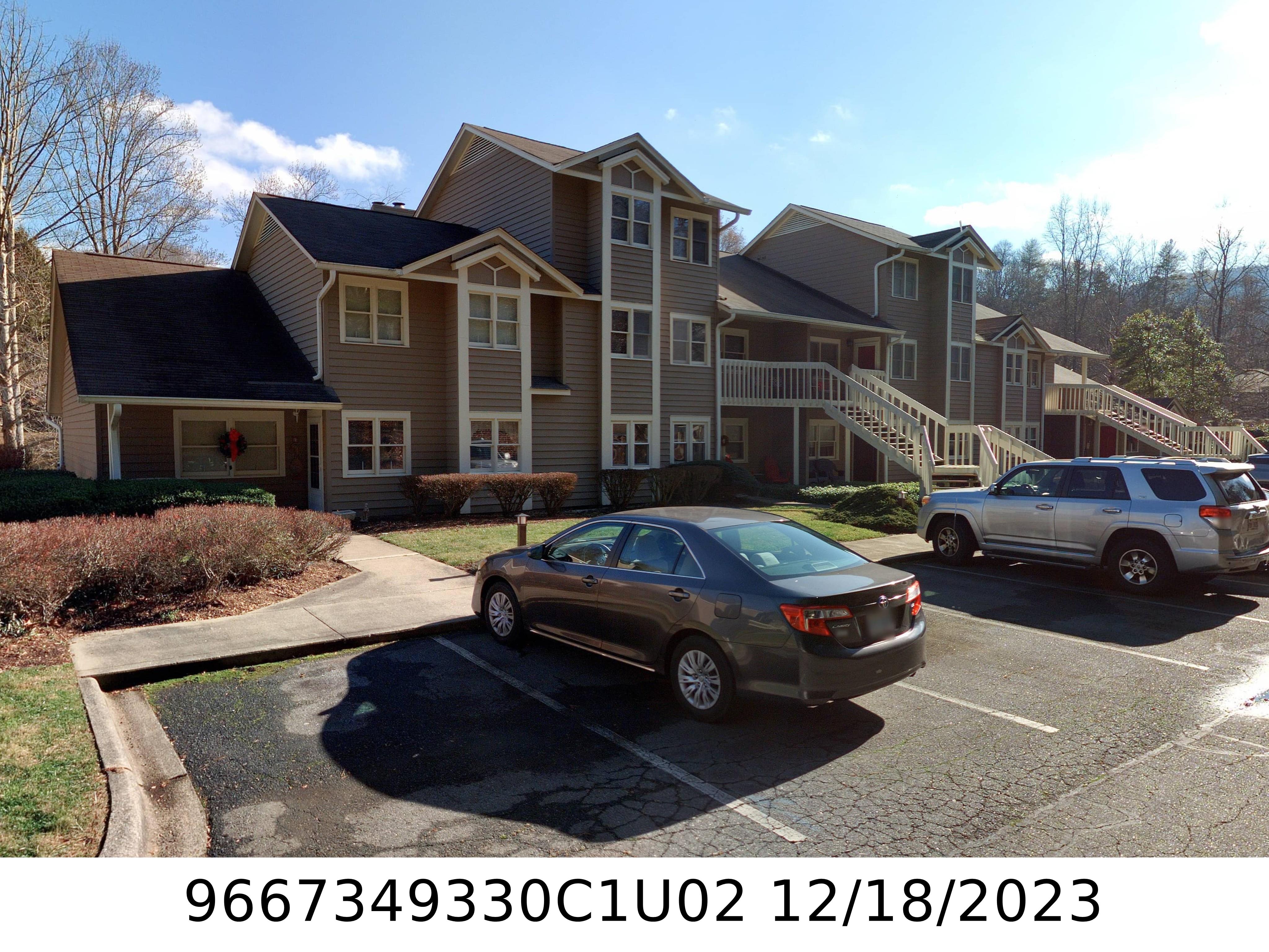 A picture of the property located at 2 CREEKSIDE LN, ASHEVILLE NC 28803.