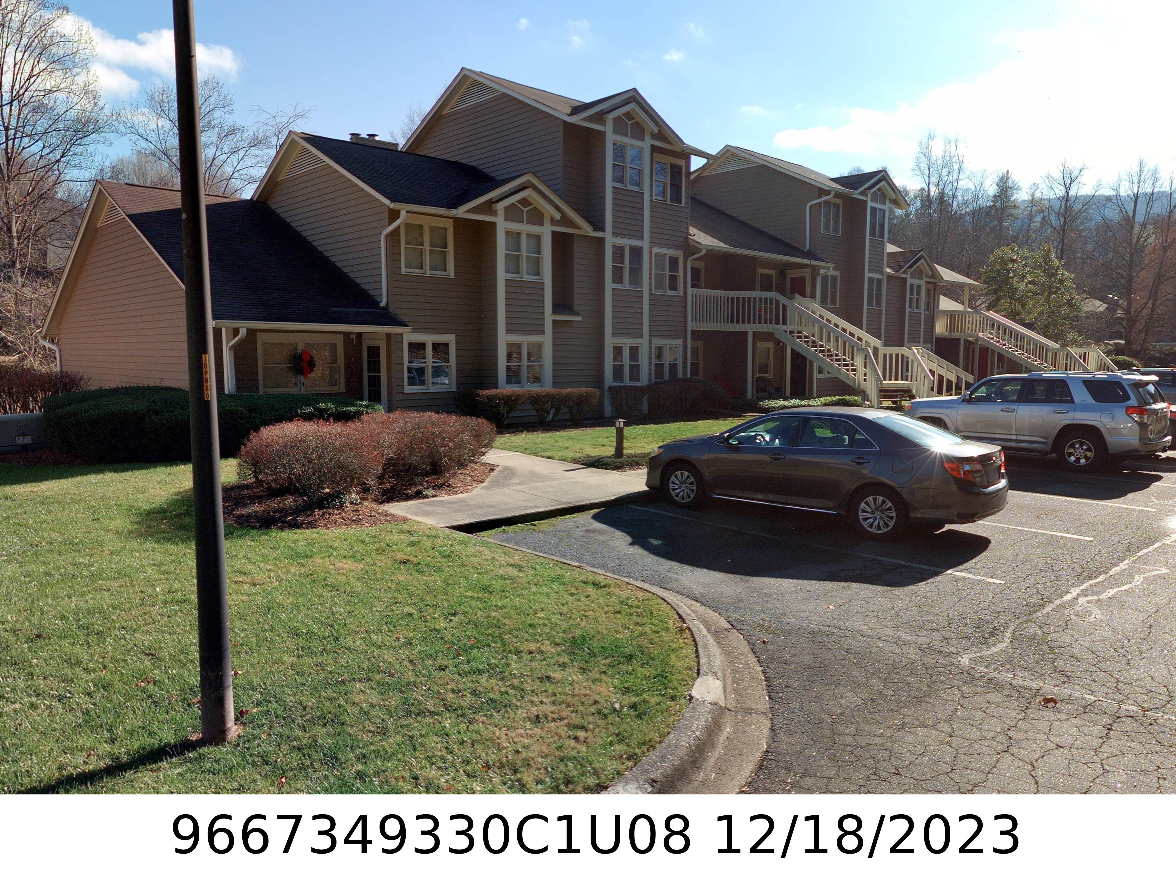 A picture of the property located at 8 CREEKSIDE LN, ASHEVILLE NC 28803.