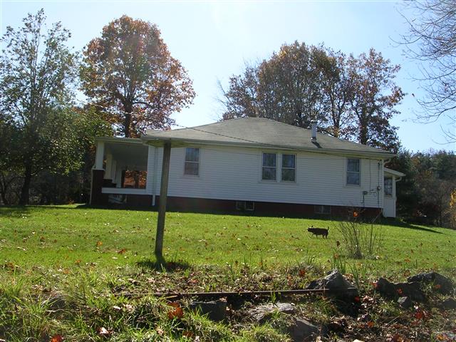 A picture of the property located at 103 CHARLOTTE HWY UNINCORPORATED.