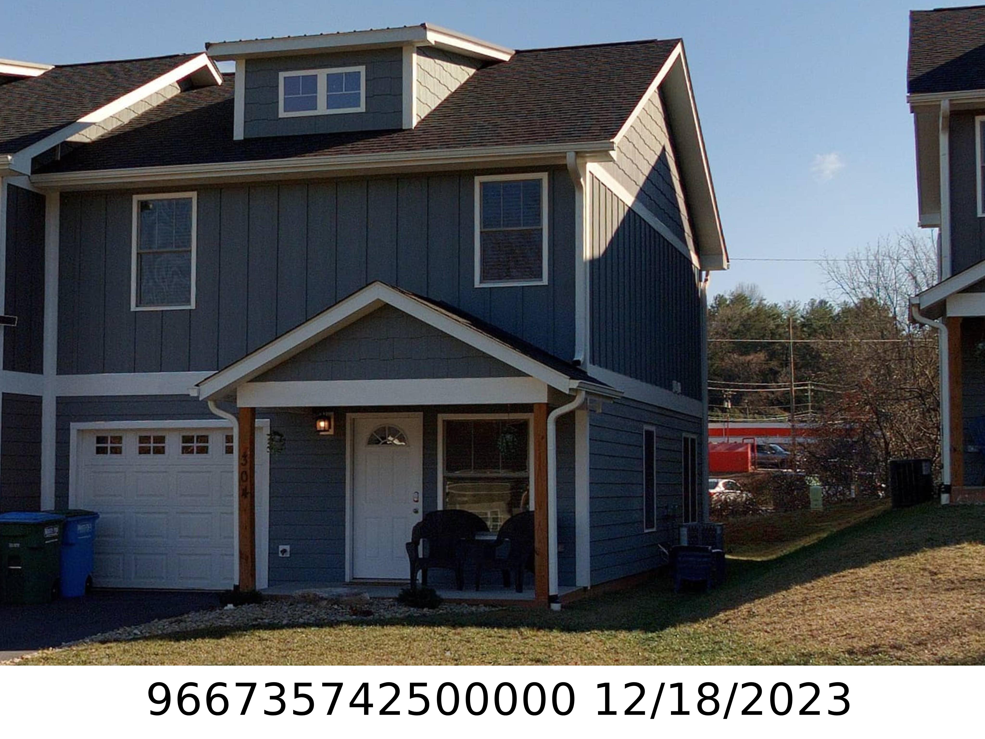 A picture of the property located at 304 JENNA CLARE LN, ASHEVILLE NC 28803.