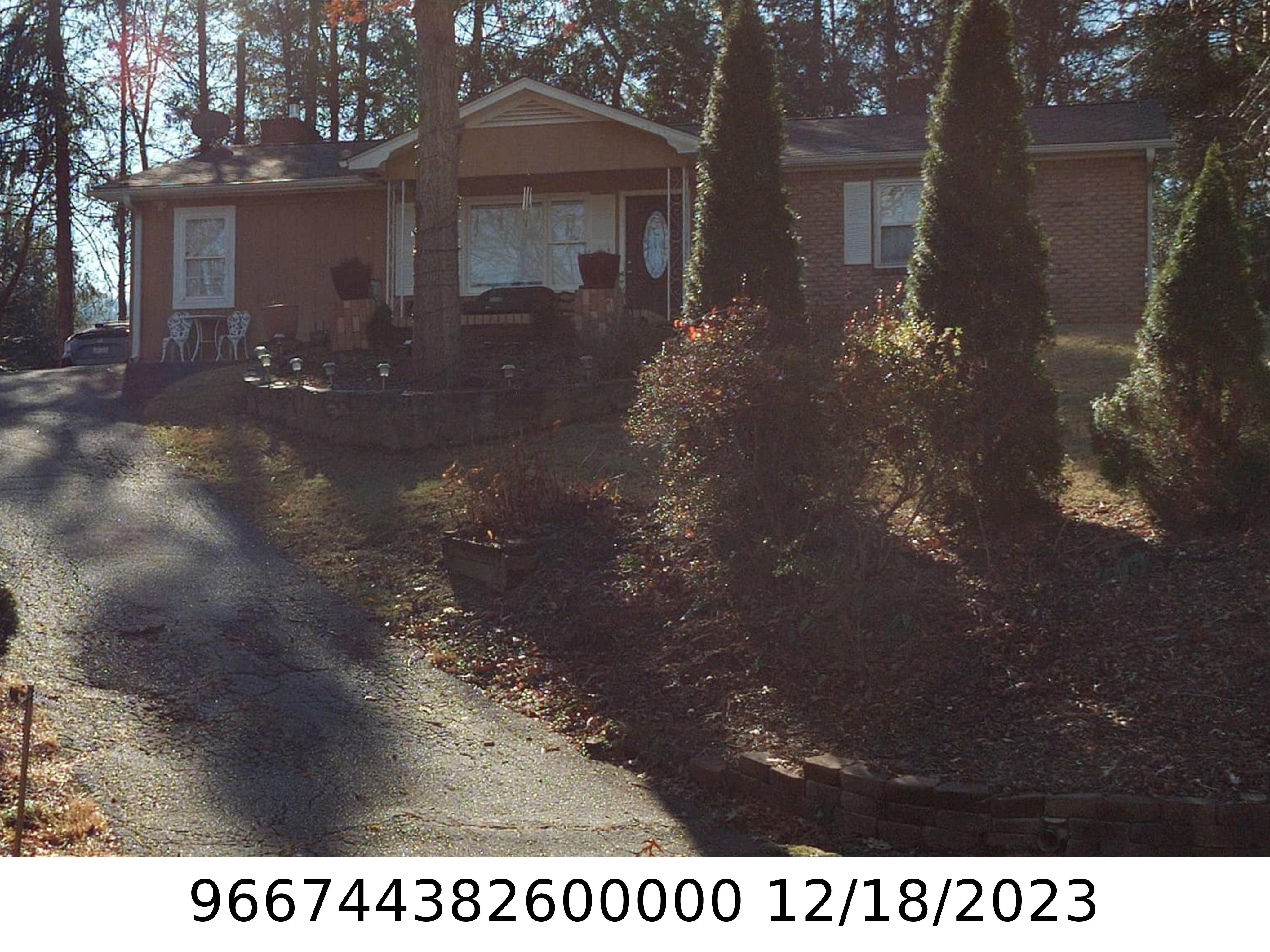 A picture of the property located at 104 CHARLAND FOREST RD, ASHEVILLE NC 28803.