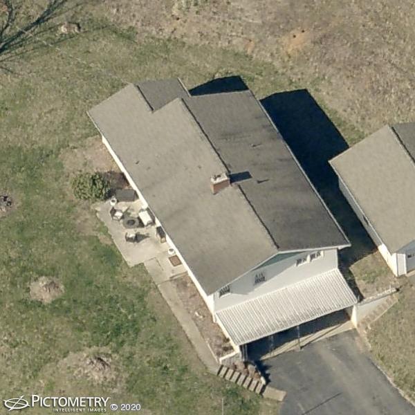 A picture of the property located at 20 CEDAR FARM RD, ASHEVILLE NC 28803.