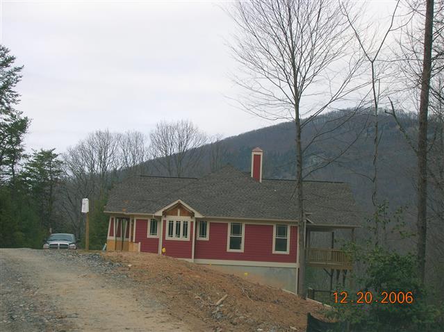A picture of the property located at 114 VILLAGE POINTE LN, ASHEVILLE NC 28803.