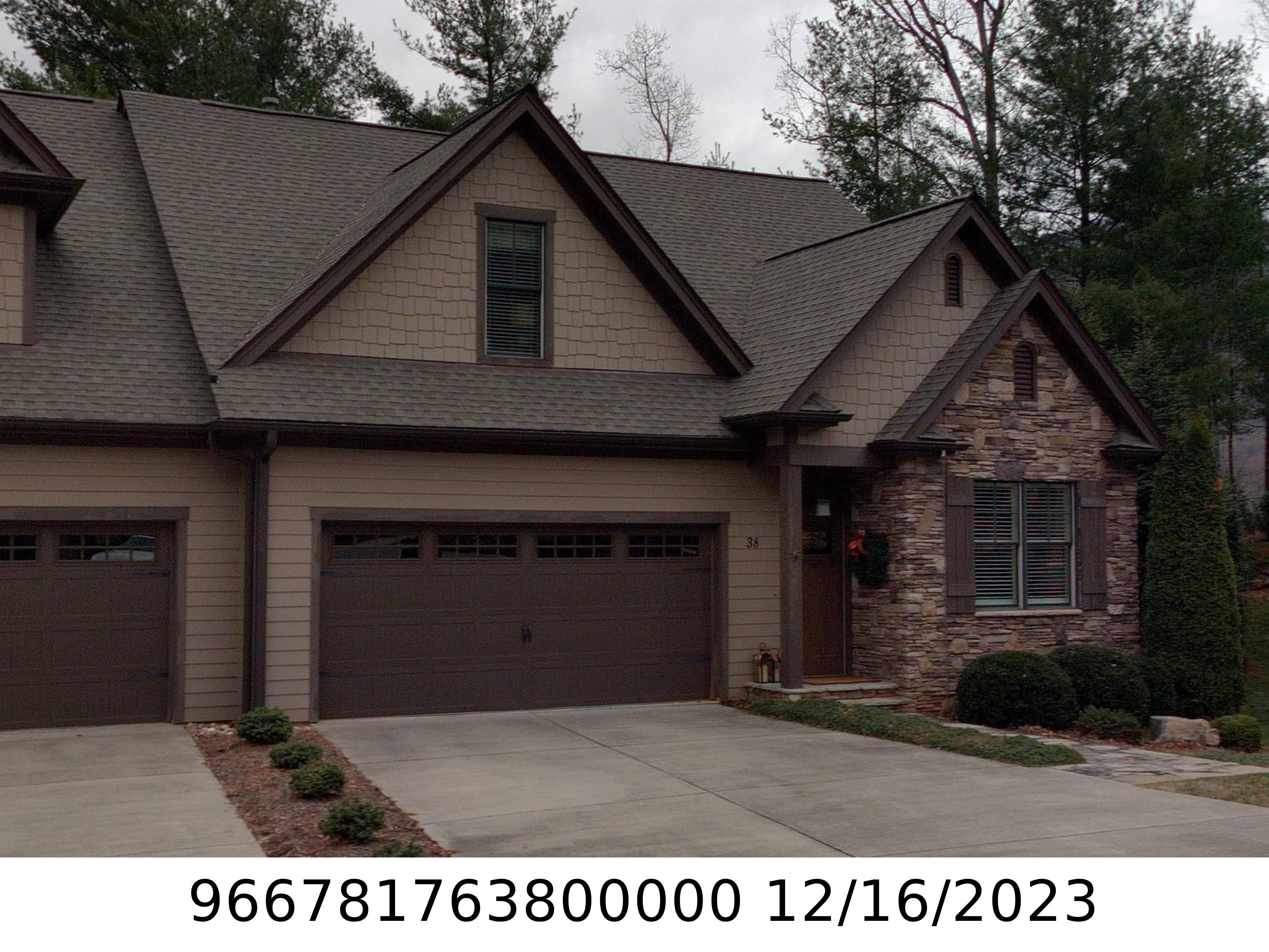 A picture of the property located at 38 MEADOW VILLAGE LN, ASHEVILLE NC 28803.