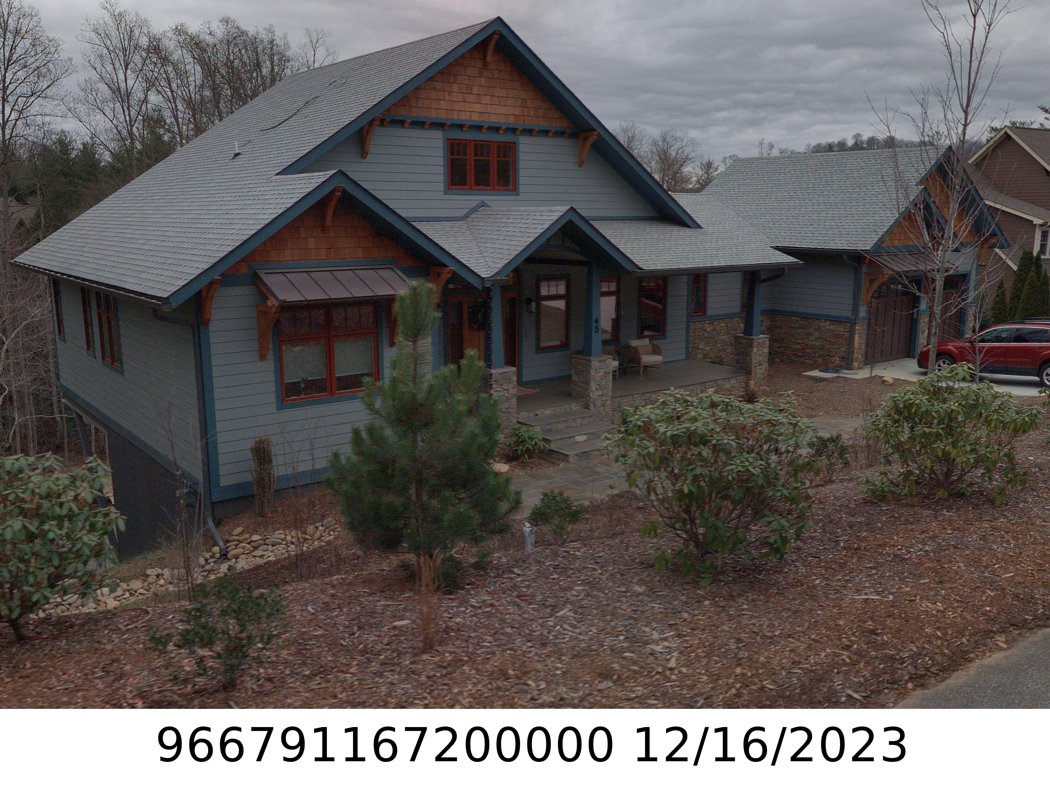 A picture of the property located at 45 VILLAGE POINTE LN, ASHEVILLE NC 28803.