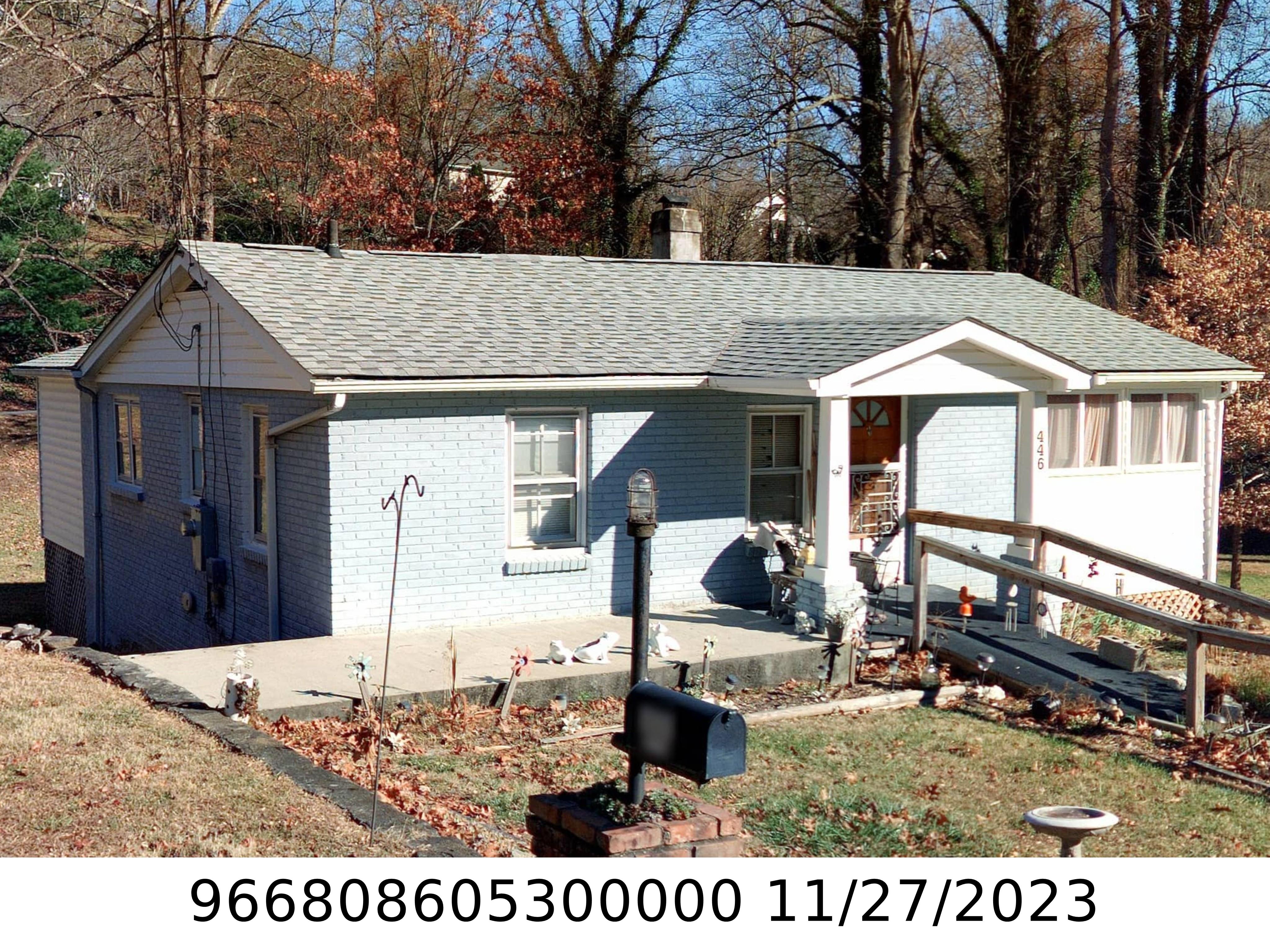 A picture of the property located at 446 GOVERNORS VIEW RD, ASHEVILLE NC 28805.