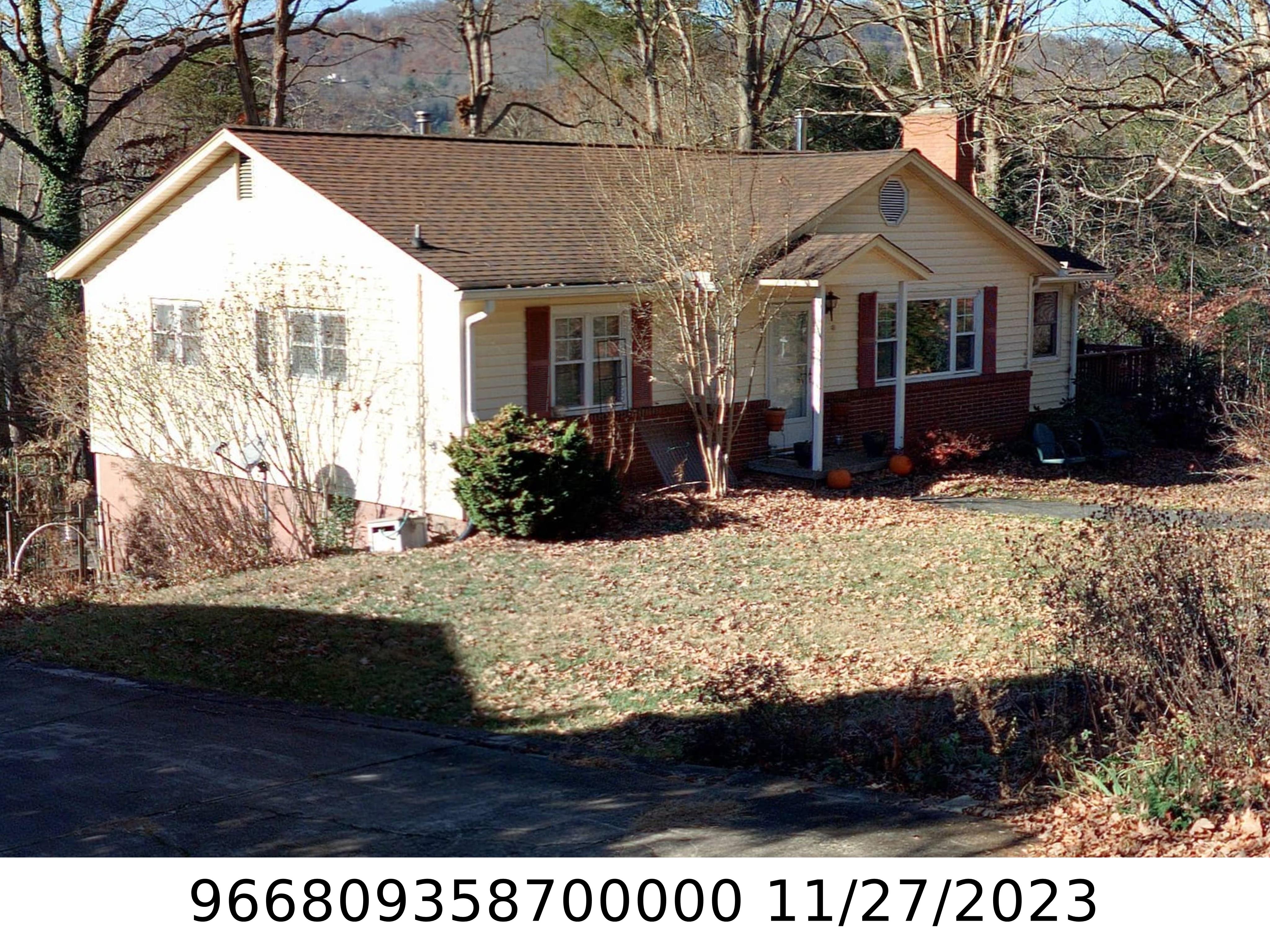 A picture of the property located at 48 MEMORY LN, ASHEVILLE NC 28805.