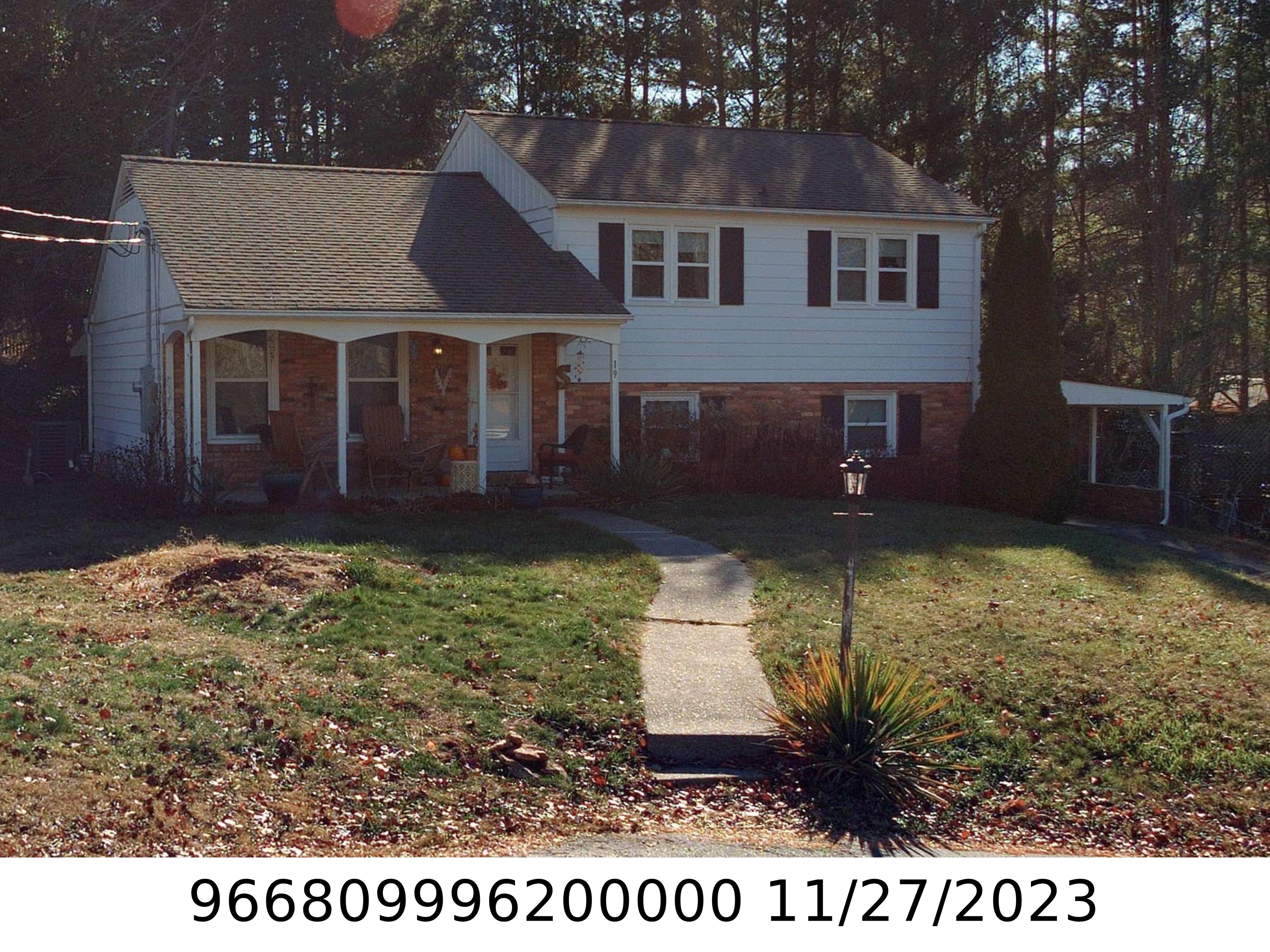 A picture of the property located at 19 NIXON TER, ASHEVILLE NC 28805.