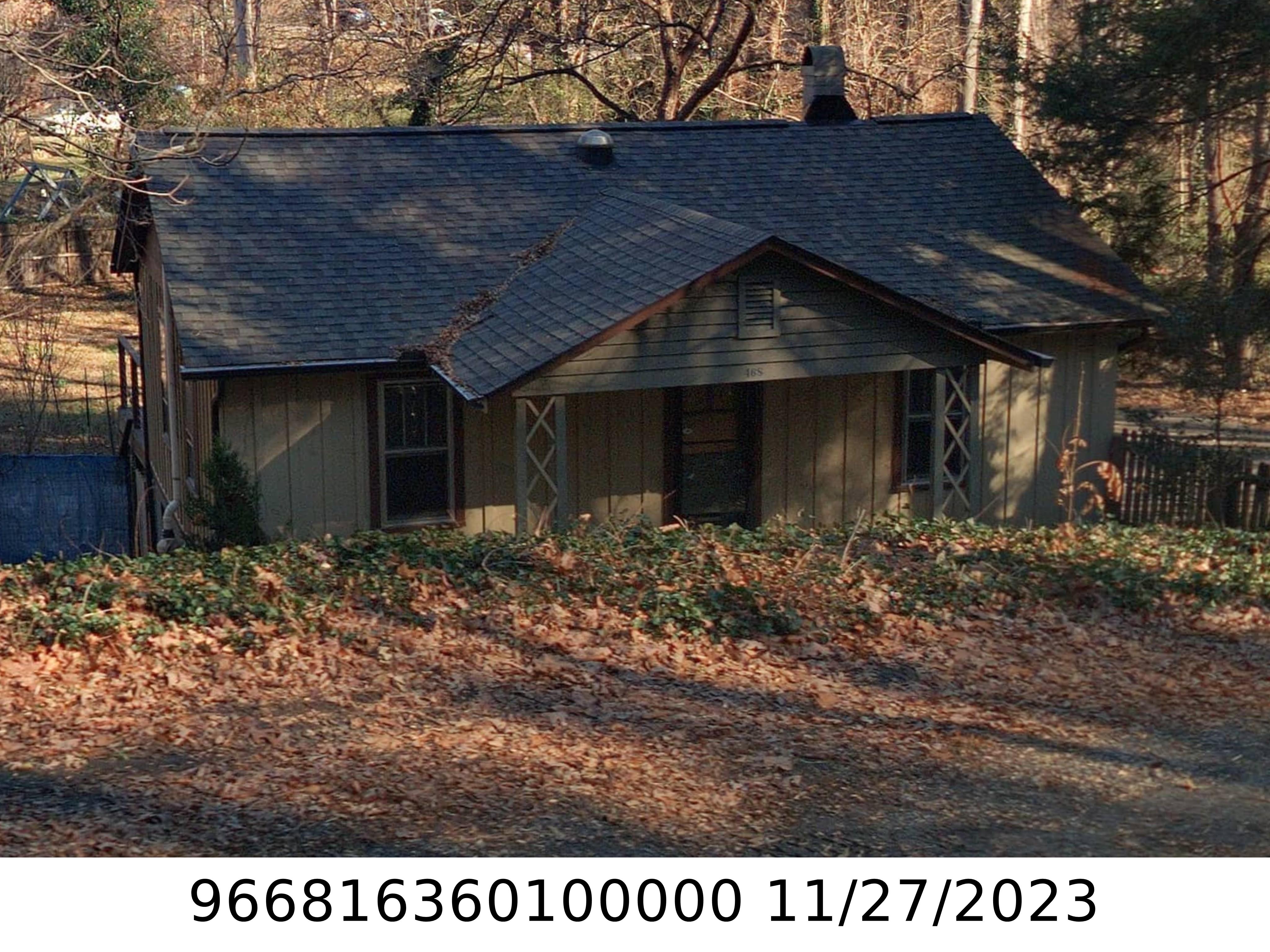 A picture of the property located at 468 GOVERNORS VIEW RD, ASHEVILLE NC 28805.