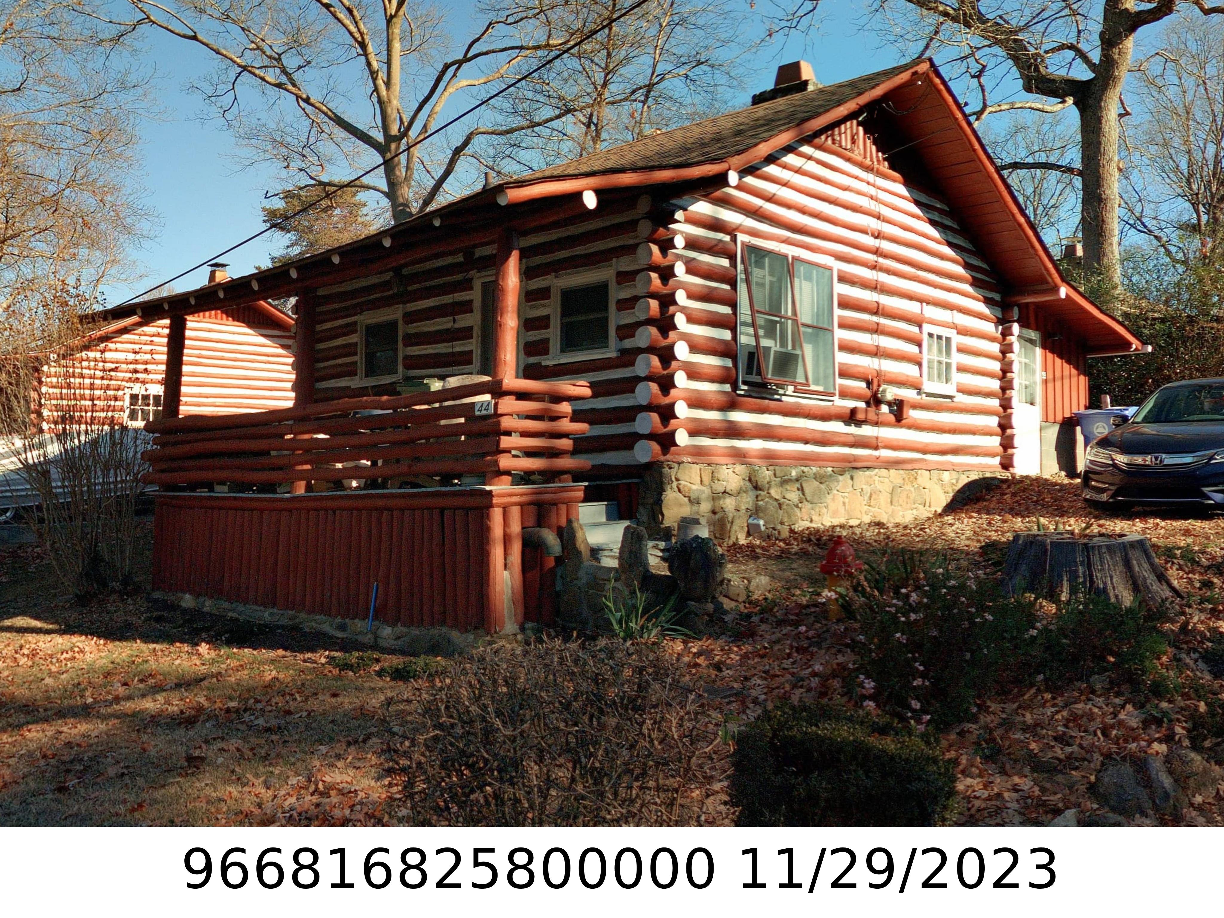 A picture of the property located at 44 MIMOSA CIR, ASHEVILLE NC 28805.