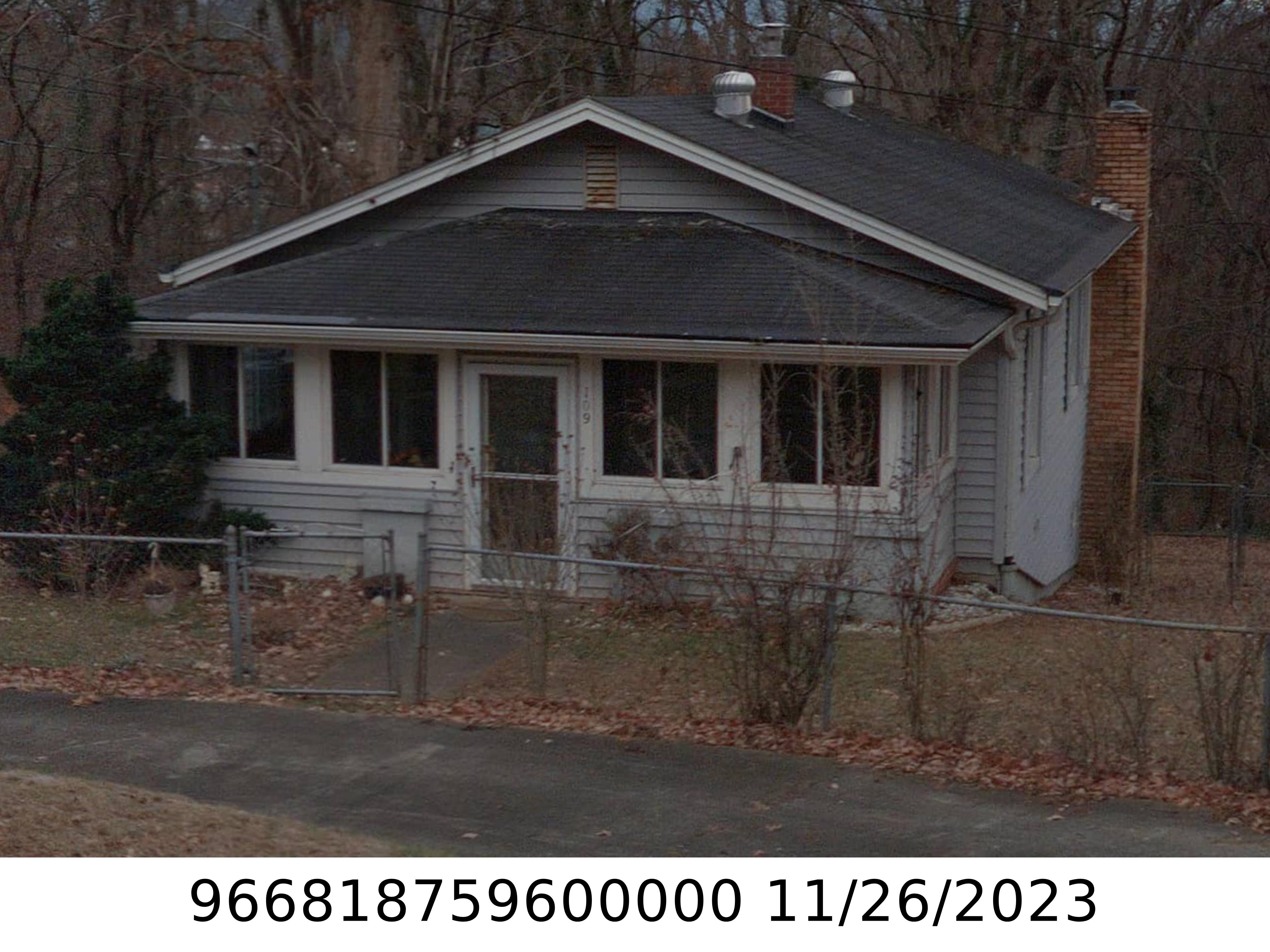 A picture of the property located at 109 BULL MOUNTAIN RD, ASHEVILLE NC 28805.