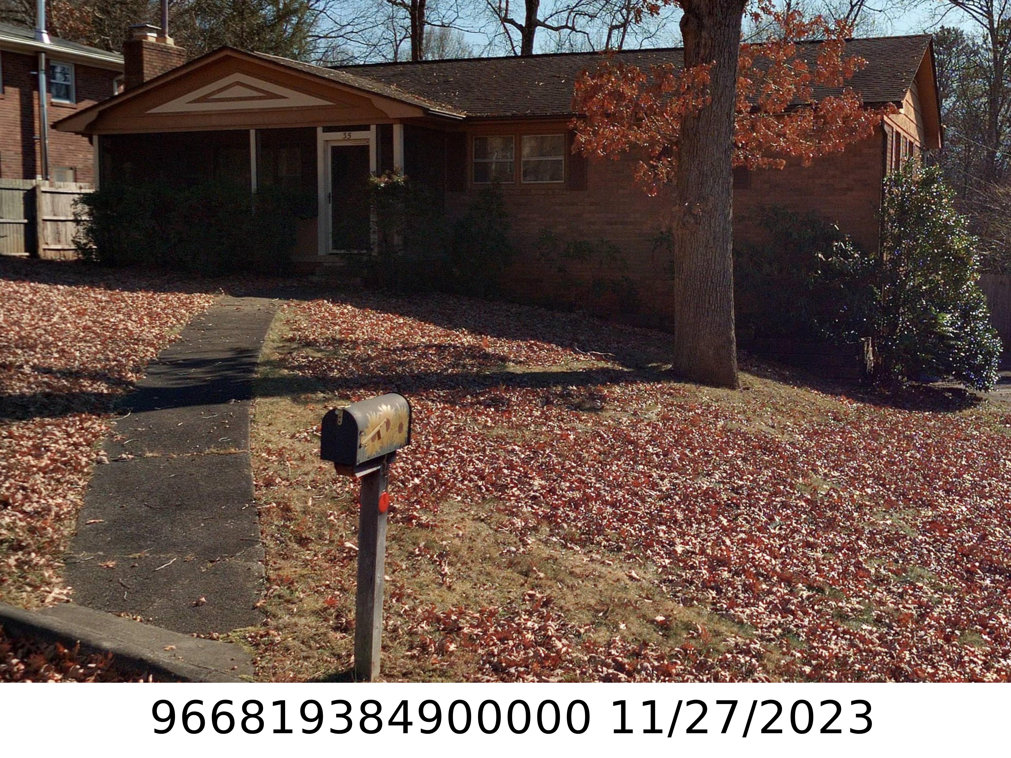 A picture of the property located at 35 NIXON TER, ASHEVILLE NC 28805.
