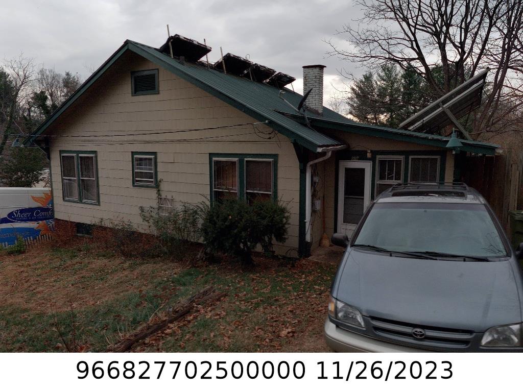 A picture of the property located at 89 CRAIG CIR, ASHEVILLE NC 28805.