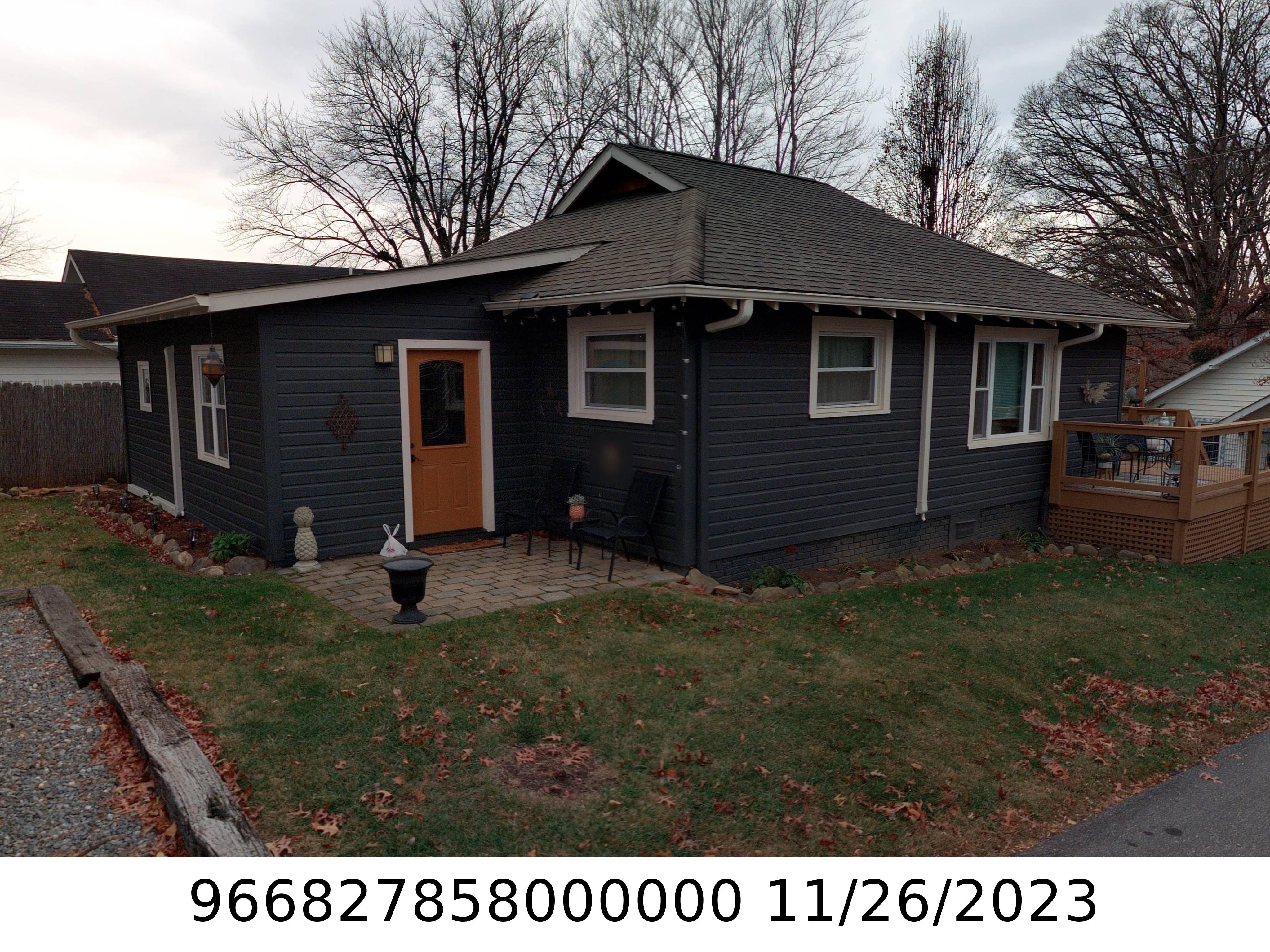 A picture of the property located at 58 CRAIG CIR, ASHEVILLE NC 28805.