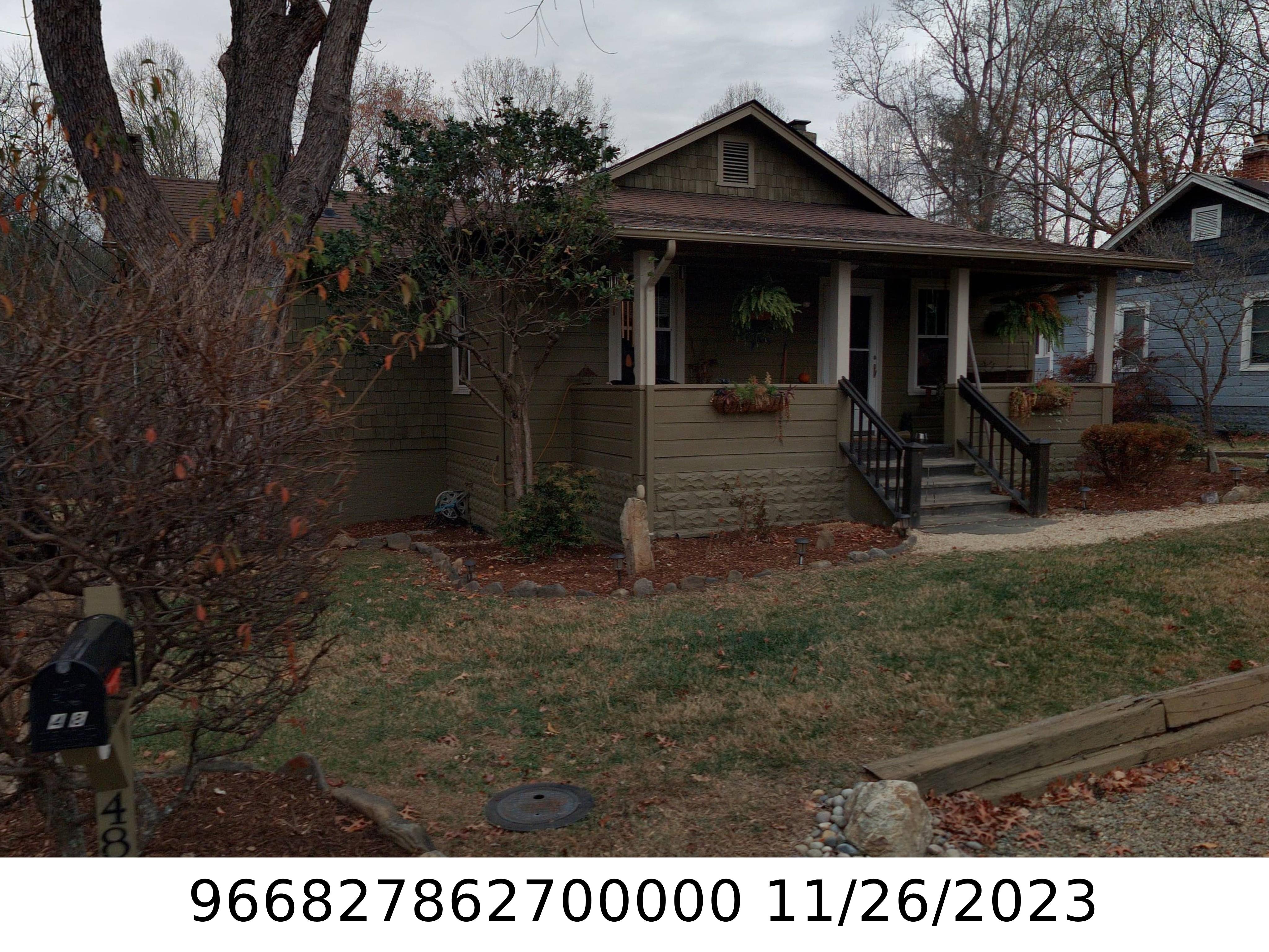 A picture of the property located at 48 CRAIG CIR, ASHEVILLE NC 28805.