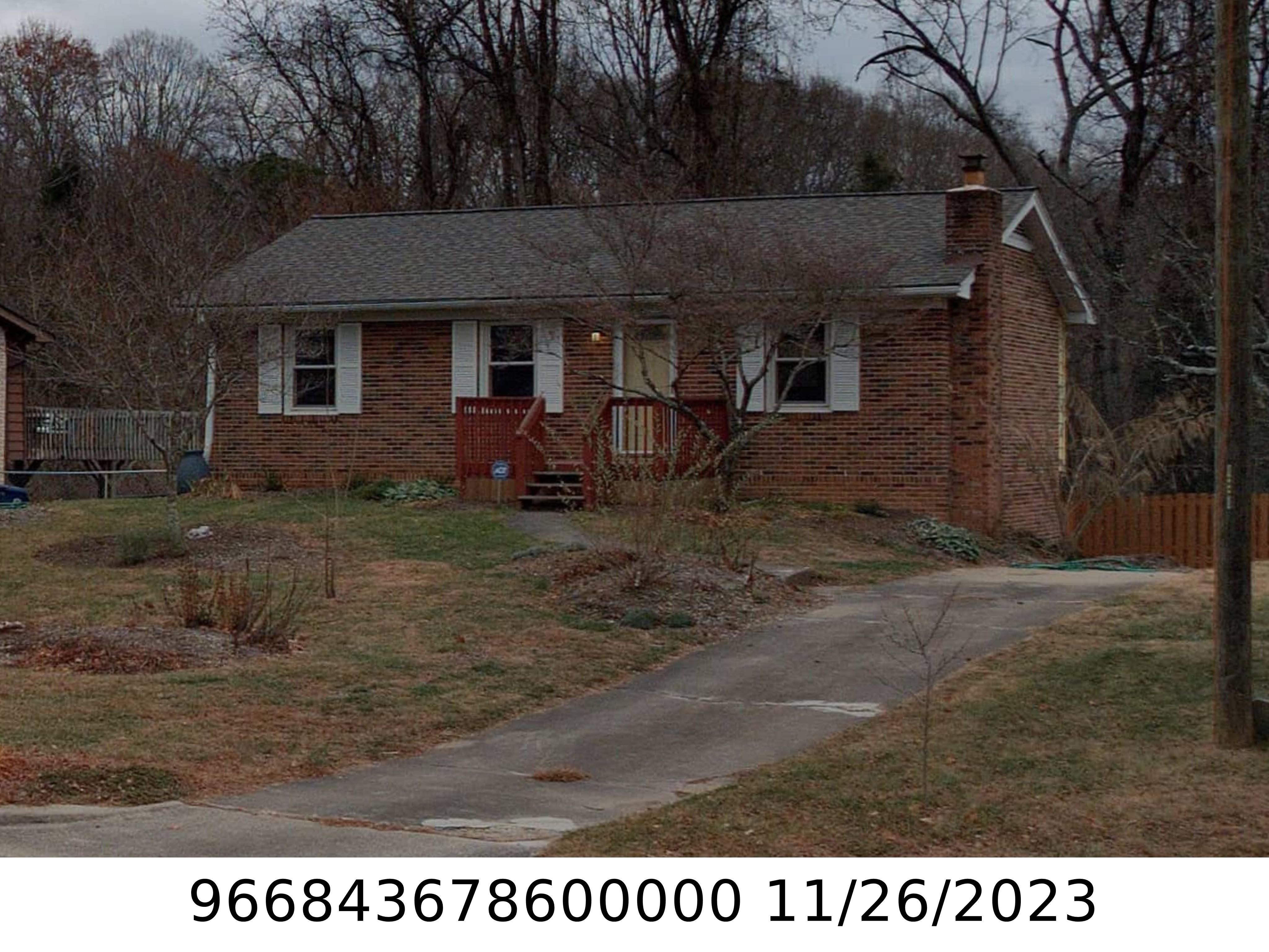 A picture of the property located at 28 BIRCHWOOD LN, ASHEVILLE NC 28805.