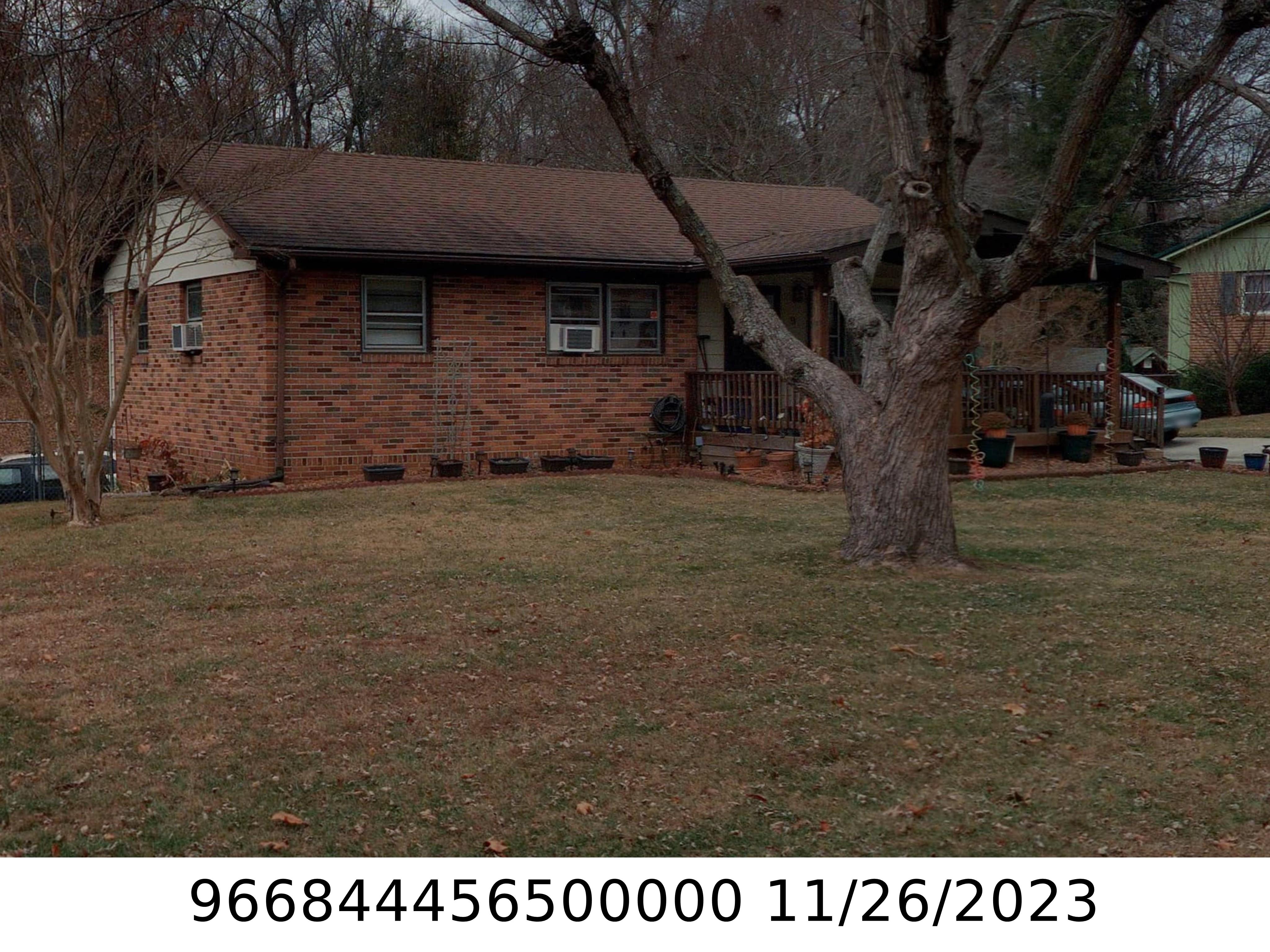A picture of the property located at 9 BIRCHWOOD LN, ASHEVILLE NC 28805.