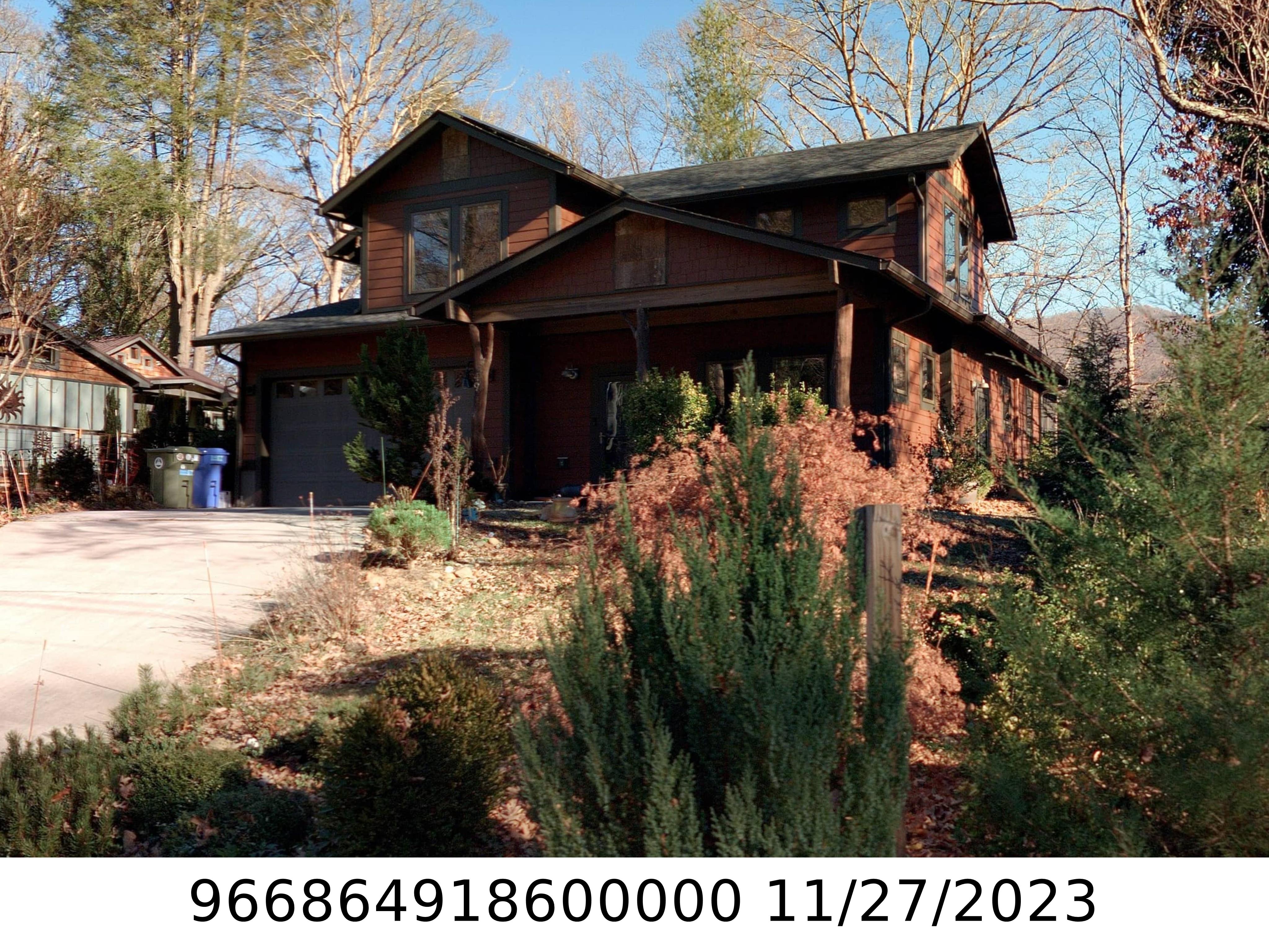 A picture of the property located at 49 GASH FARM RD, ASHEVILLE NC 28805.