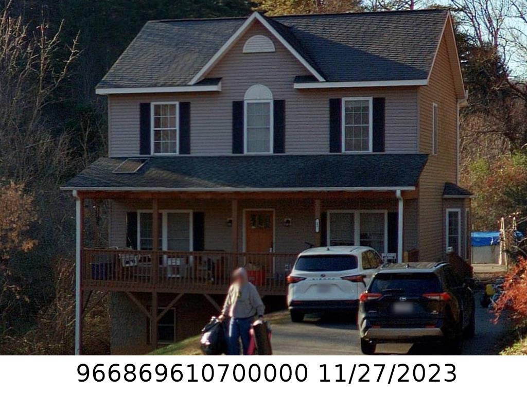 A picture of the property located at 12 SWANN HILL LN, ASHEVILLE NC 28805.