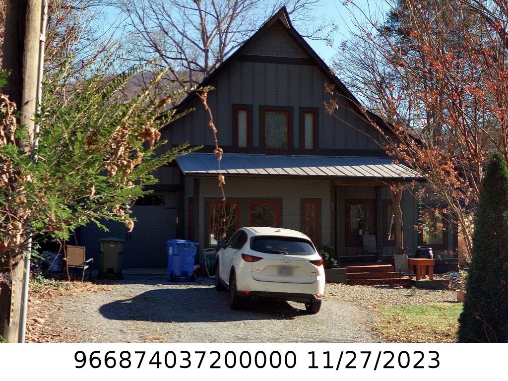 A picture of the property located at 59 GASH FARM RD, ASHEVILLE NC 28805.