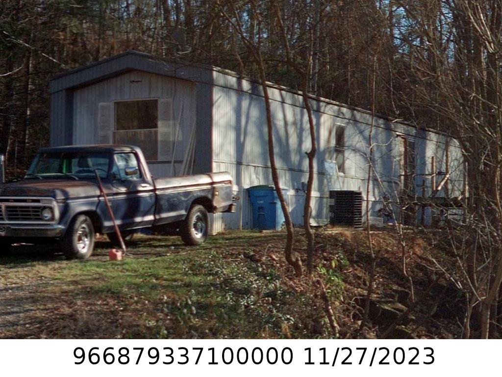 A picture of the property located at 15 BLOOM LN, ASHEVILLE NC 28805.