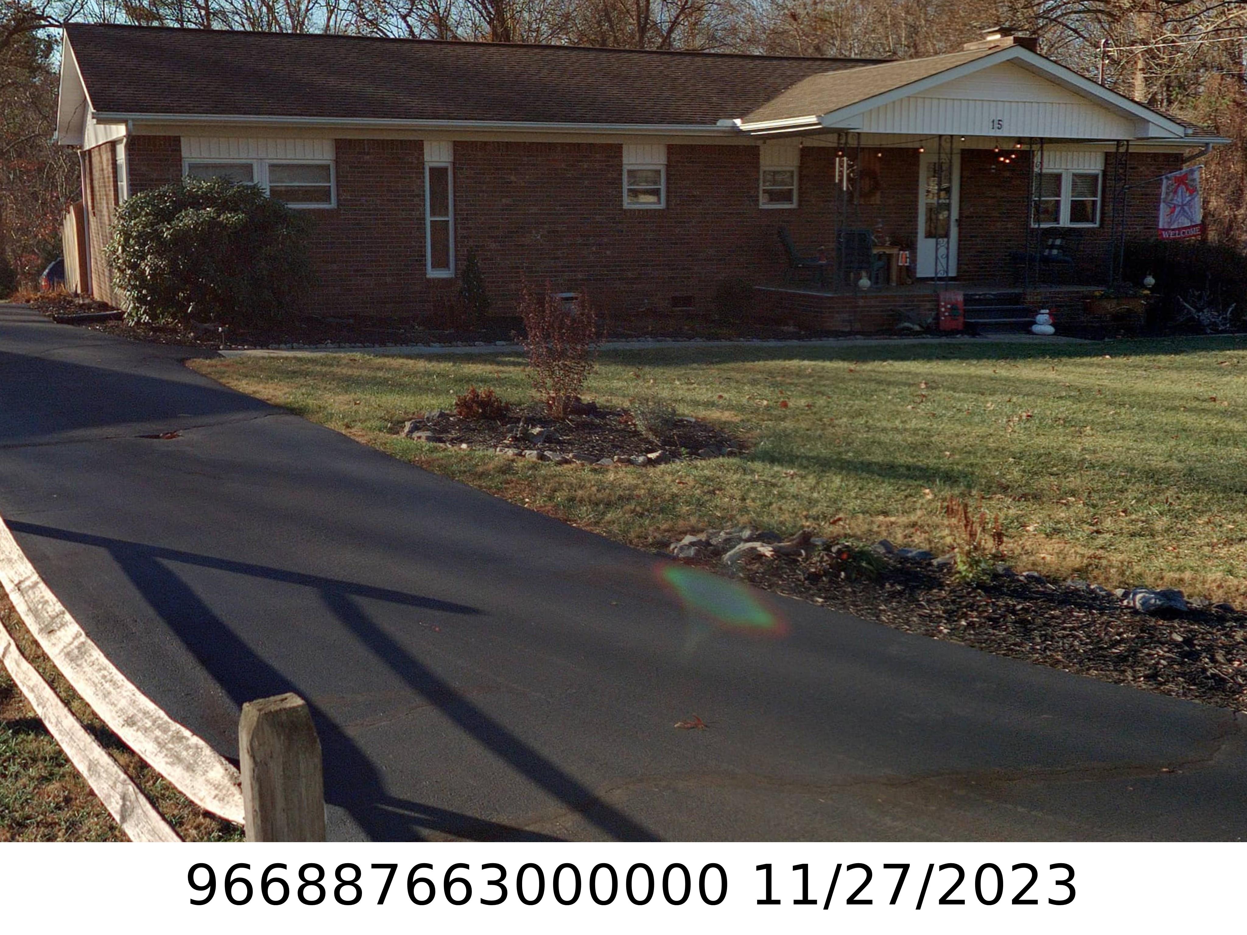 A picture of the property located at 15 GENTLEBREEZE LN, ASHEVILLE NC 28805.