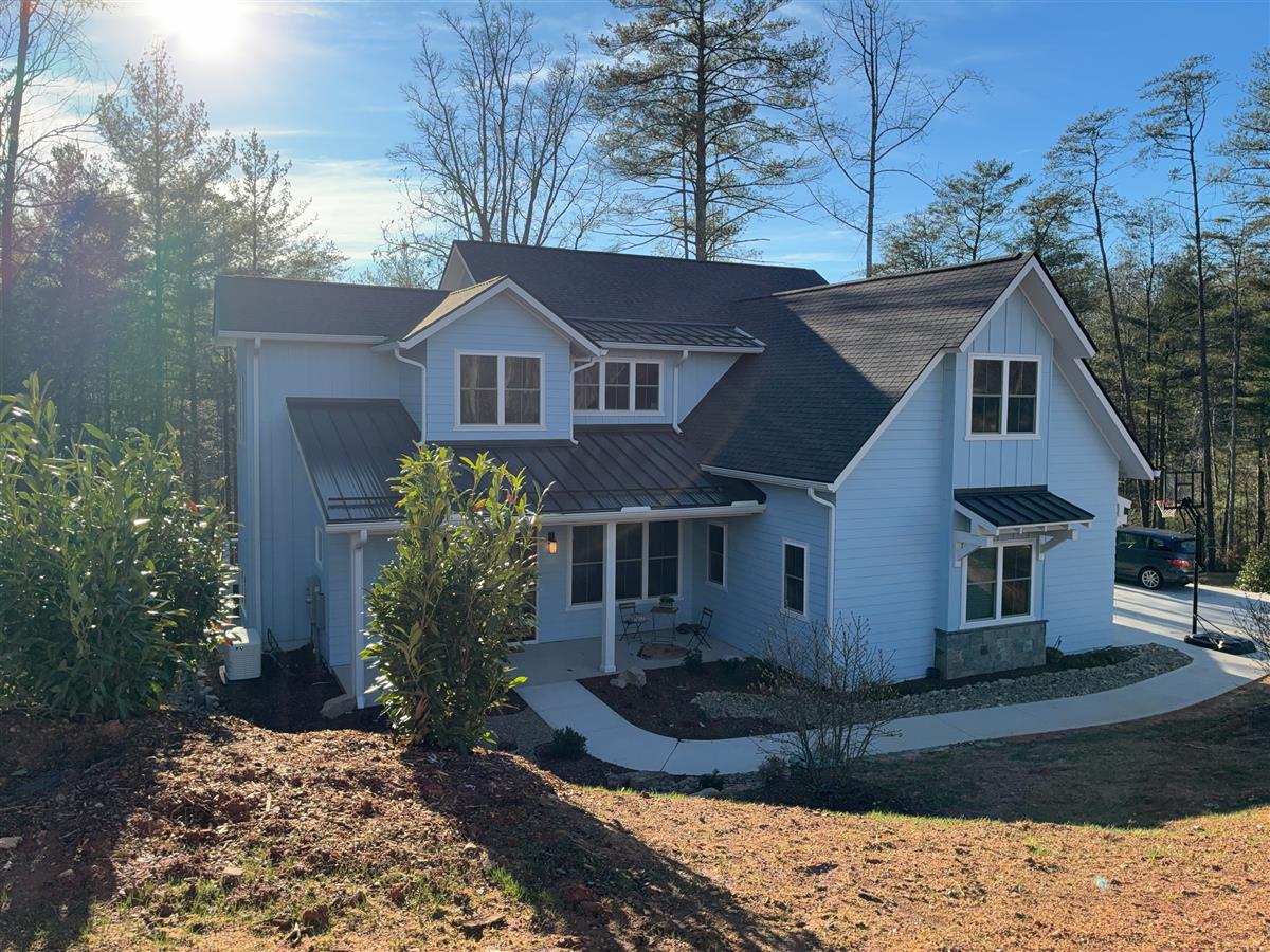 A picture of the property located at 133 RIVERBEND FOREST DR, ASHEVILLE NC 28805.