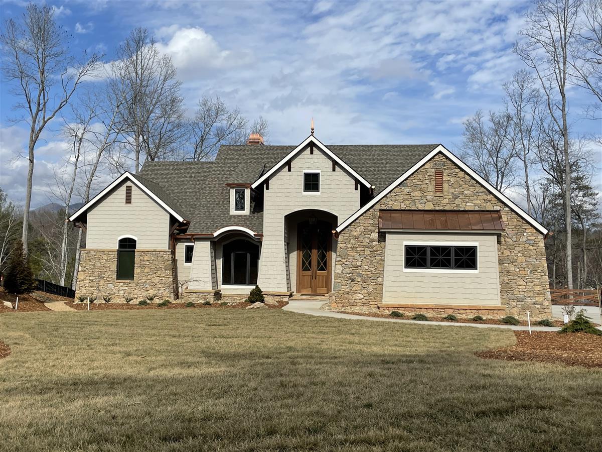 A picture of the property located at 150 RIVERBEND FOREST DR, ASHEVILLE NC 28805.