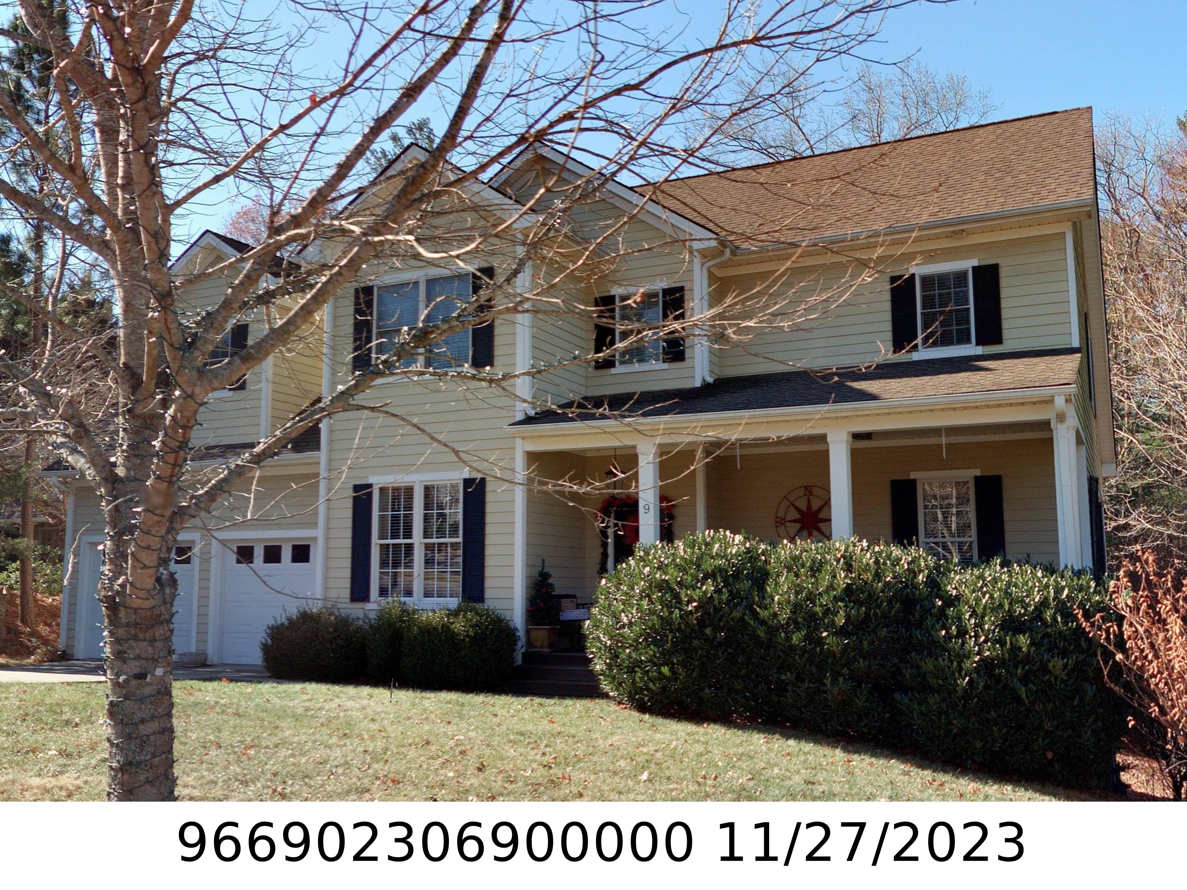 A picture of the property located at 9 OZARK SPRING LN, ASHEVILLE NC 28805.