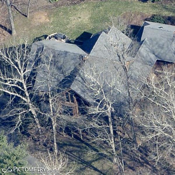 A picture of the property located at 44 E PINEDALE LN, ASHEVILLE NC 28805.