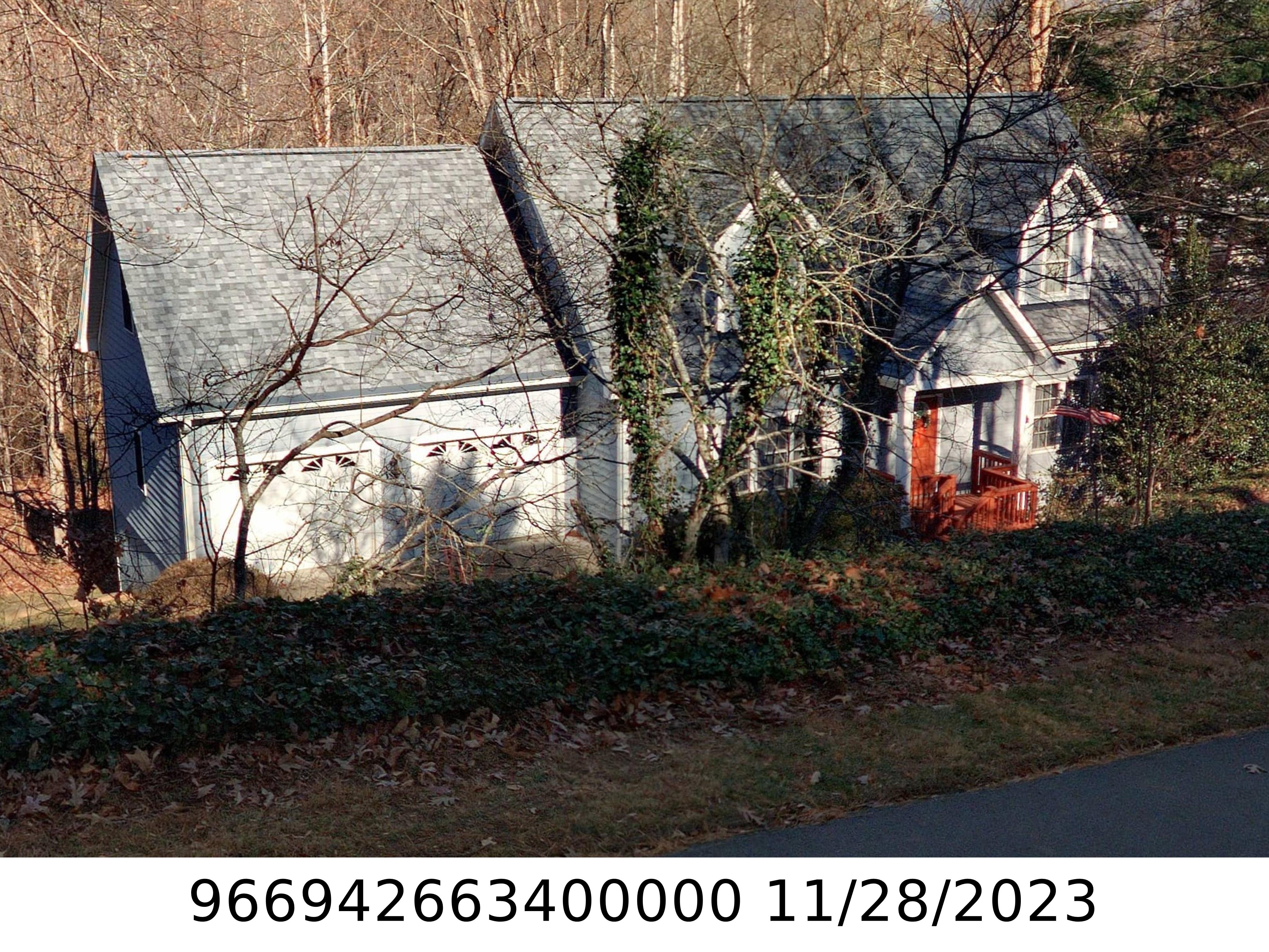 A picture of the property located at 102 CLEAR VISTA LN, ASHEVILLE NC 28805.