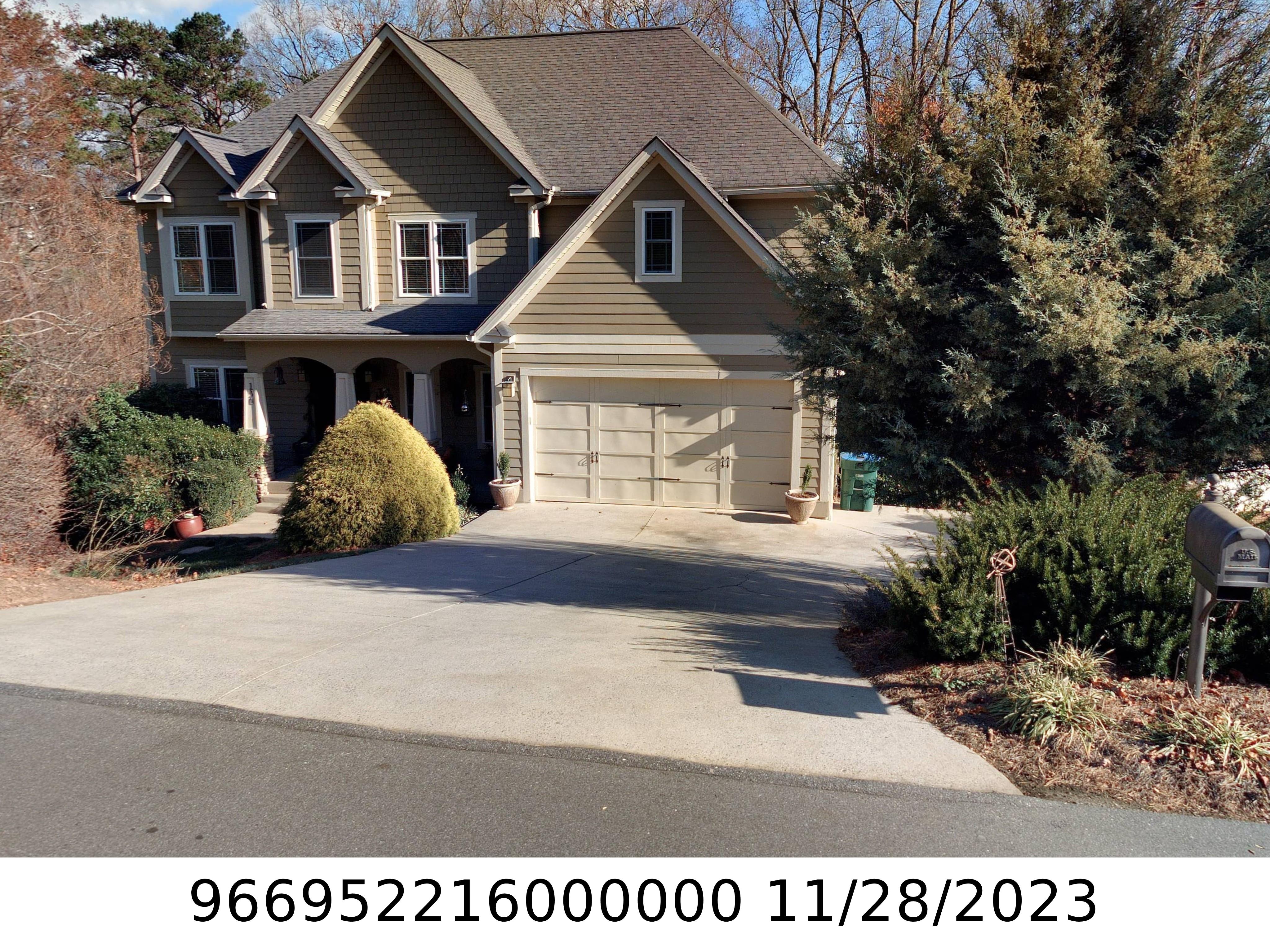 A picture of the property located at 130 CLEAR VISTA LN, ASHEVILLE NC 28805.