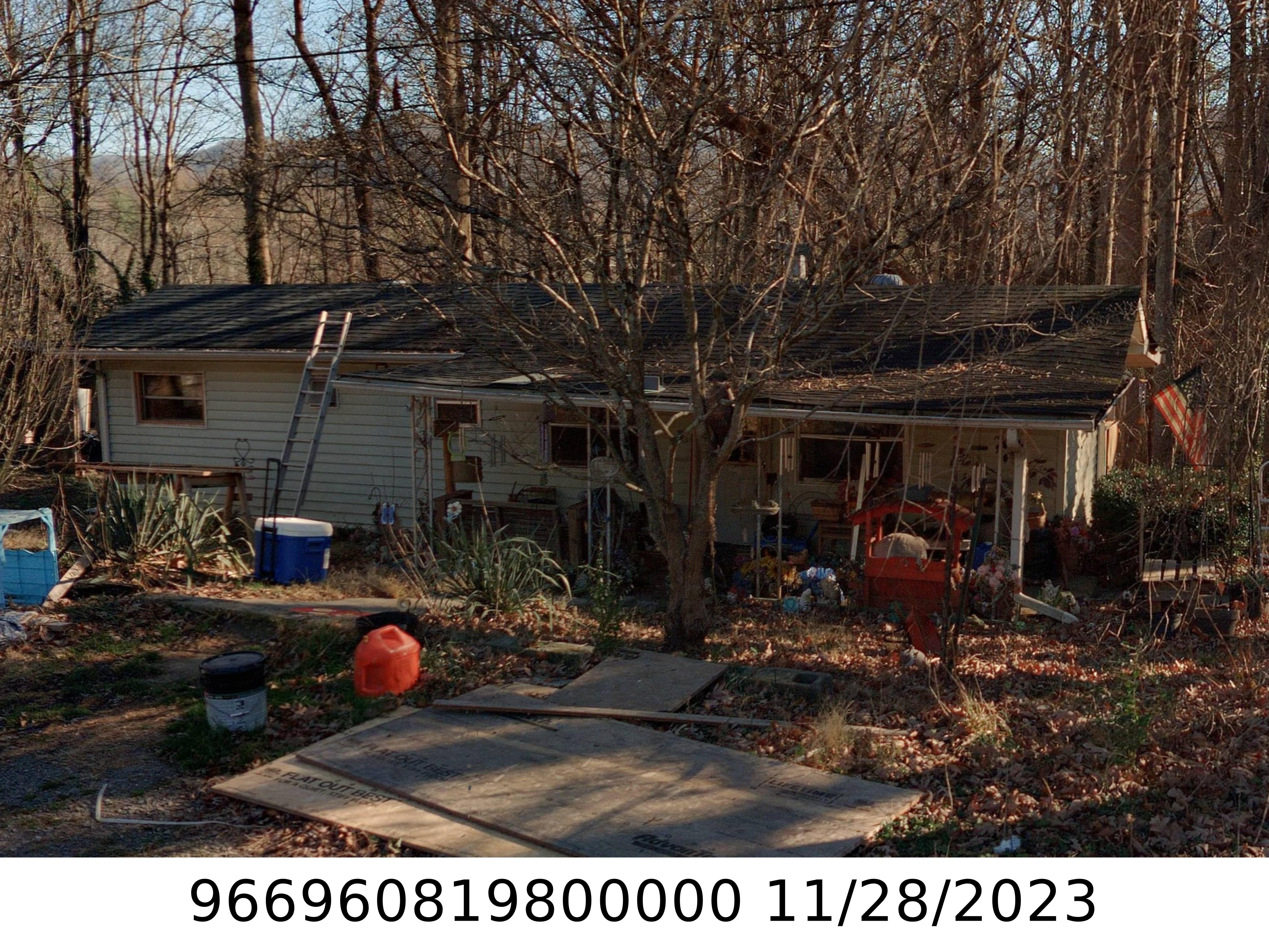 A picture of the property located at 55 MIDDLE GRASSY BRANCH RD, ASHEVILLE NC 28805.
