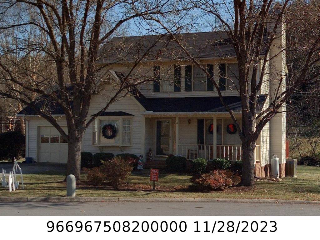 A picture of the property located at 12 PRIMROSE LN, ASHEVILLE NC 28805.