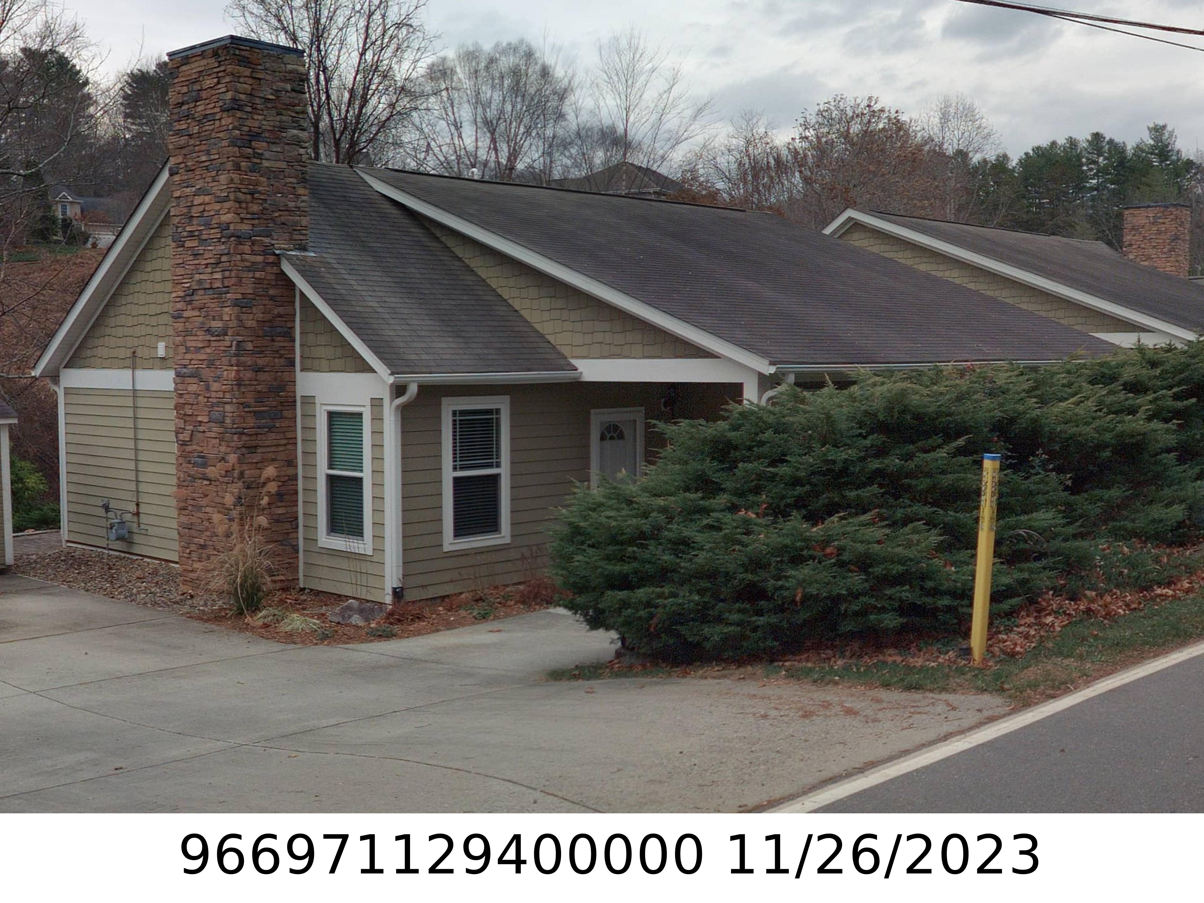 A picture of the property located at 128 LOWER GRASSY BRANCH RD, ASHEVILLE NC 28805.