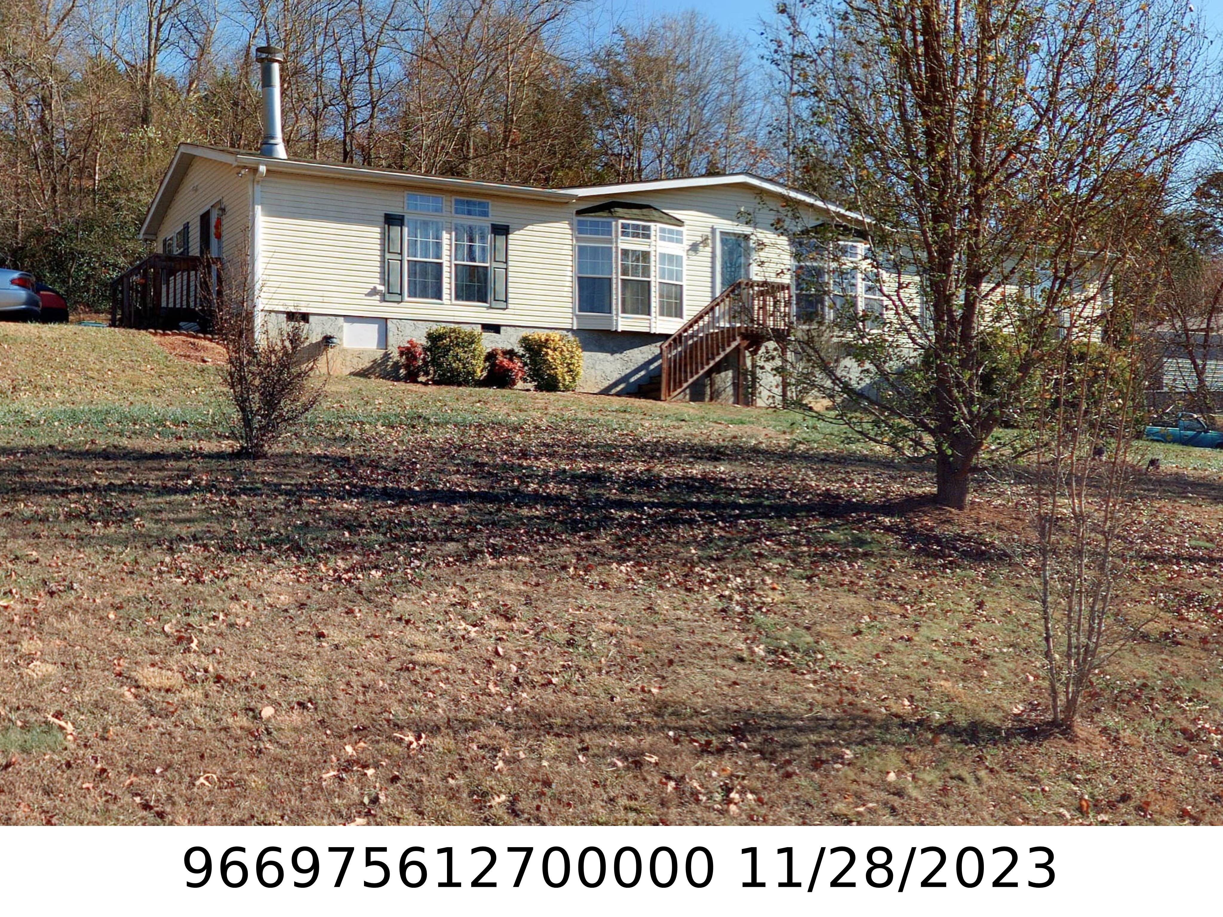 A picture of the property located at 6 ZANE LN, ASHEVILLE NC 28805.