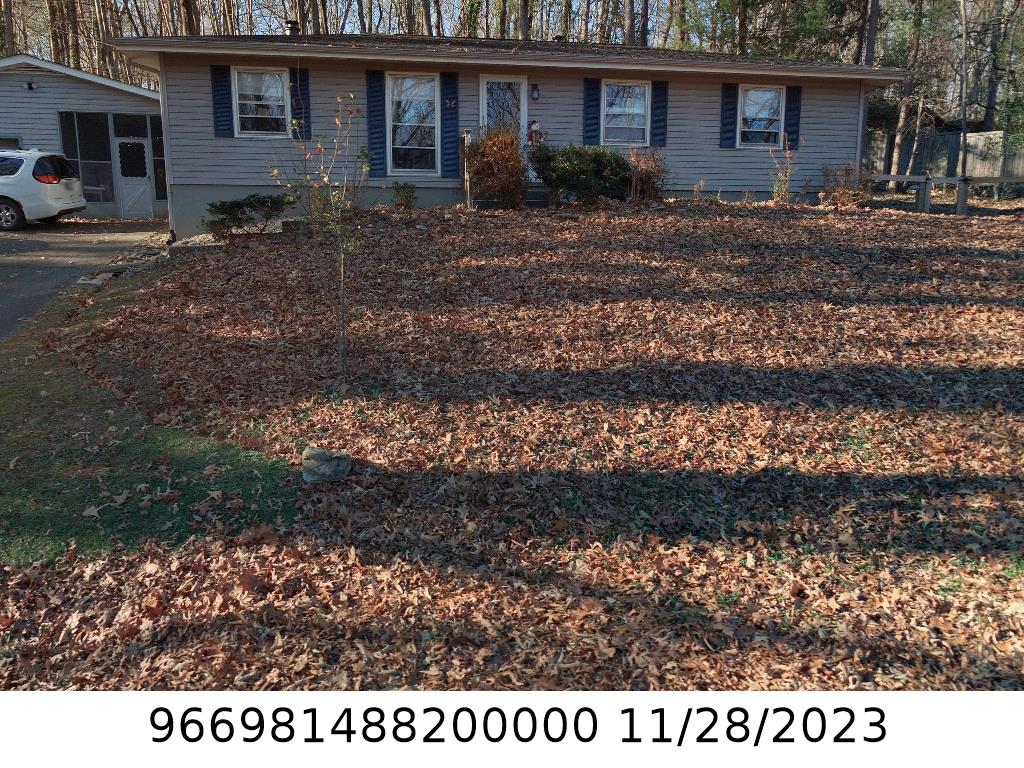 A picture of the property located at 22 SPRINGWOOD DR, ASHEVILLE NC 28805.