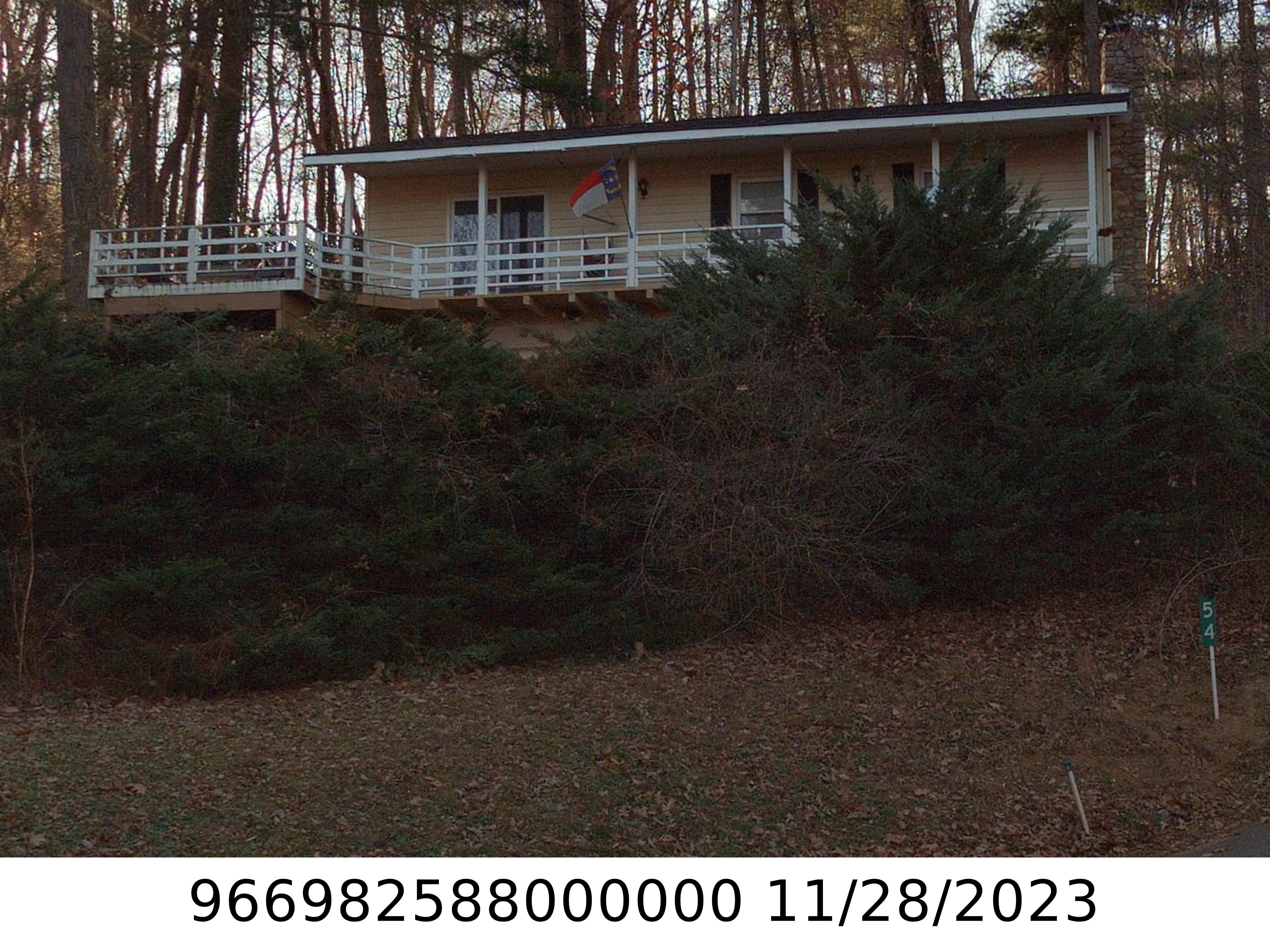 A picture of the property located at 50 SPRINGWOOD DR, ASHEVILLE NC 28805.