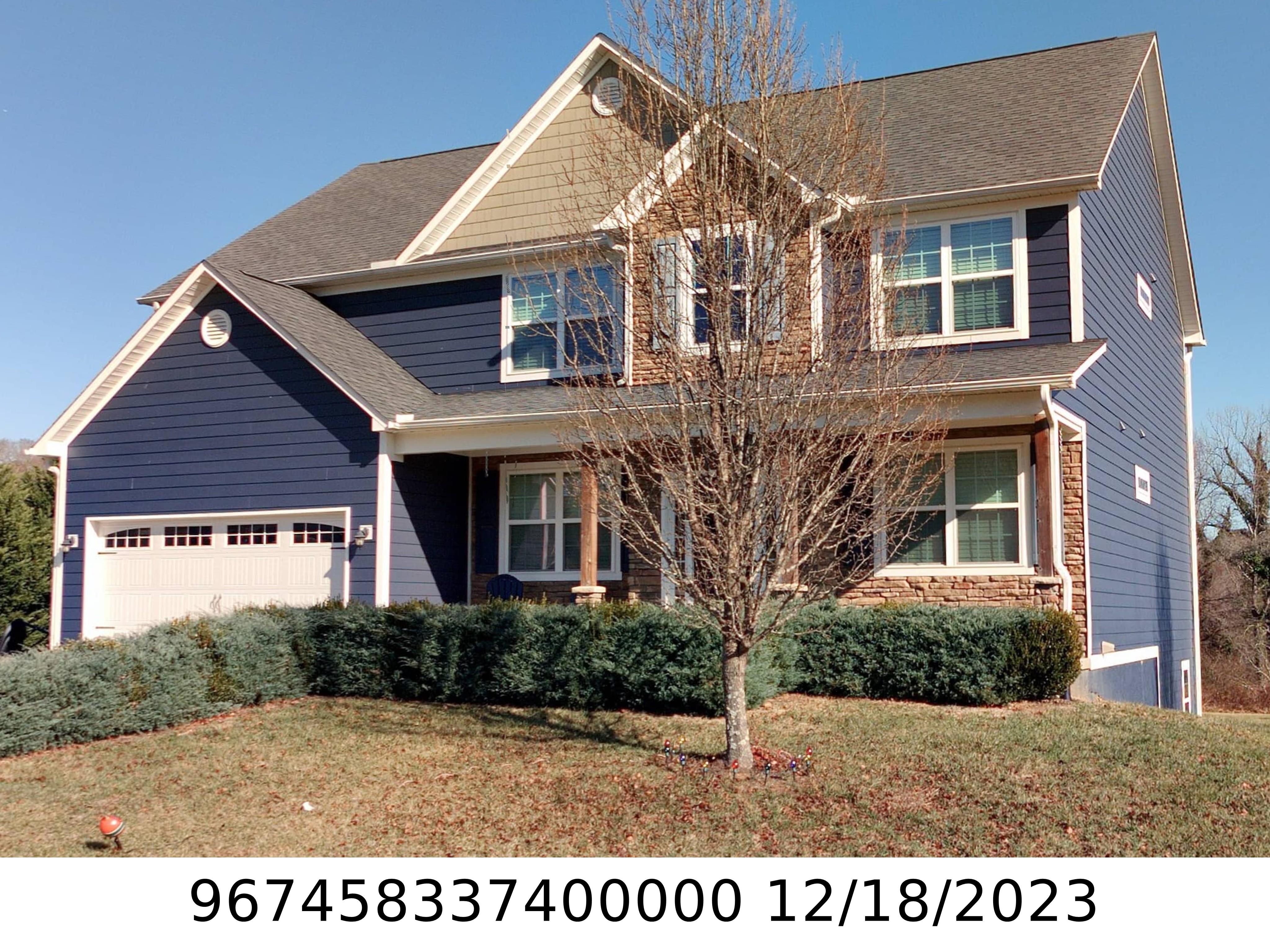 A picture of the property located at 19 GLEN COE DR, FLETCHER NC 28732.