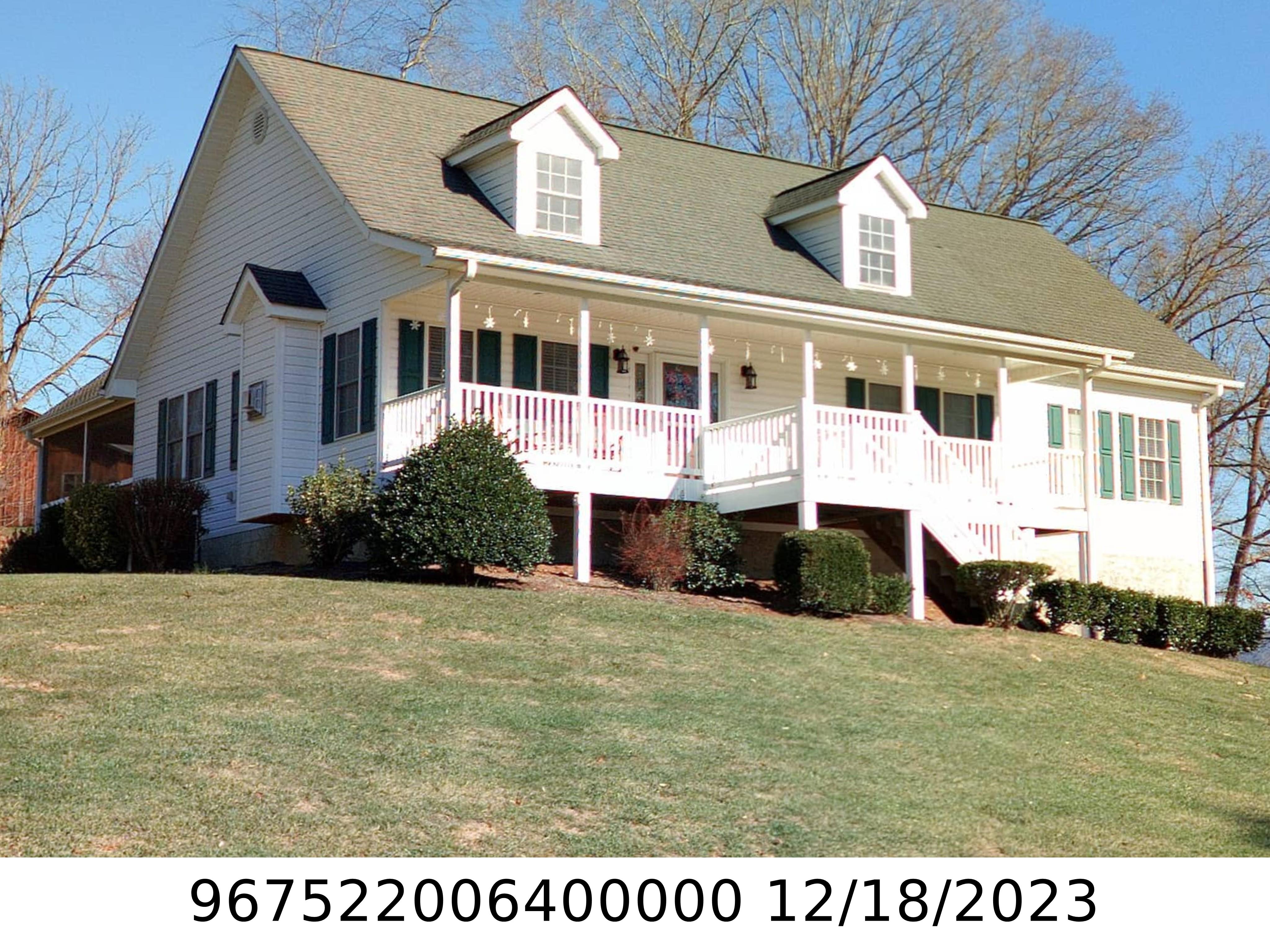 A picture of the property located at 6 DENISE LN, FLETCHER NC 28732.