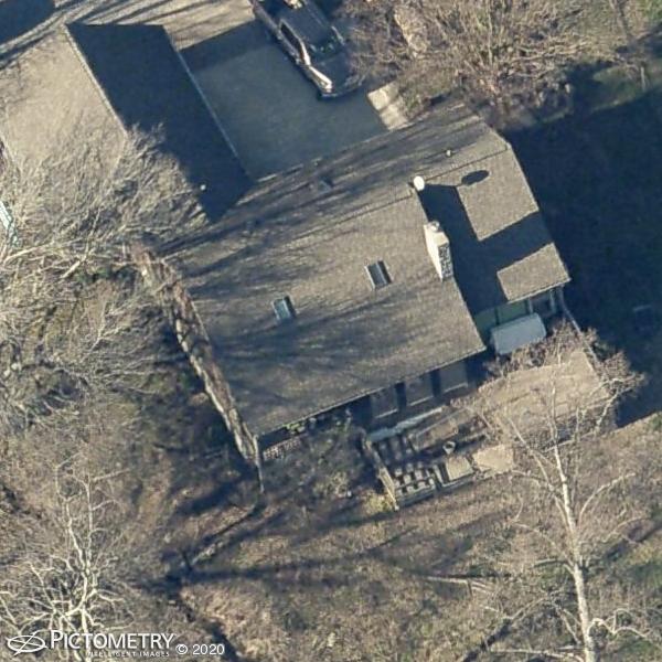 A picture of the property located at 30 BEAR HOLLOW LN, FAIRVIEW NC 28730.