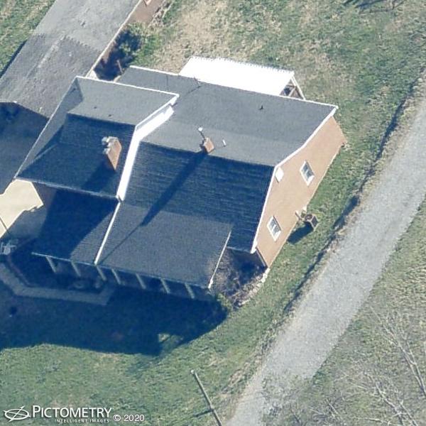 A picture of the property located at 121 NUMBER NINE RD, FAIRVIEW NC 28730.