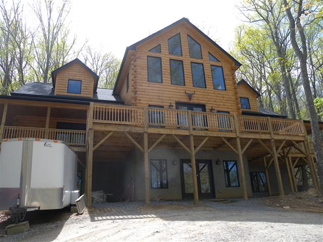 A picture of the property located at 63 CHIN HILLS LN, FAIRVIEW NC 28730.